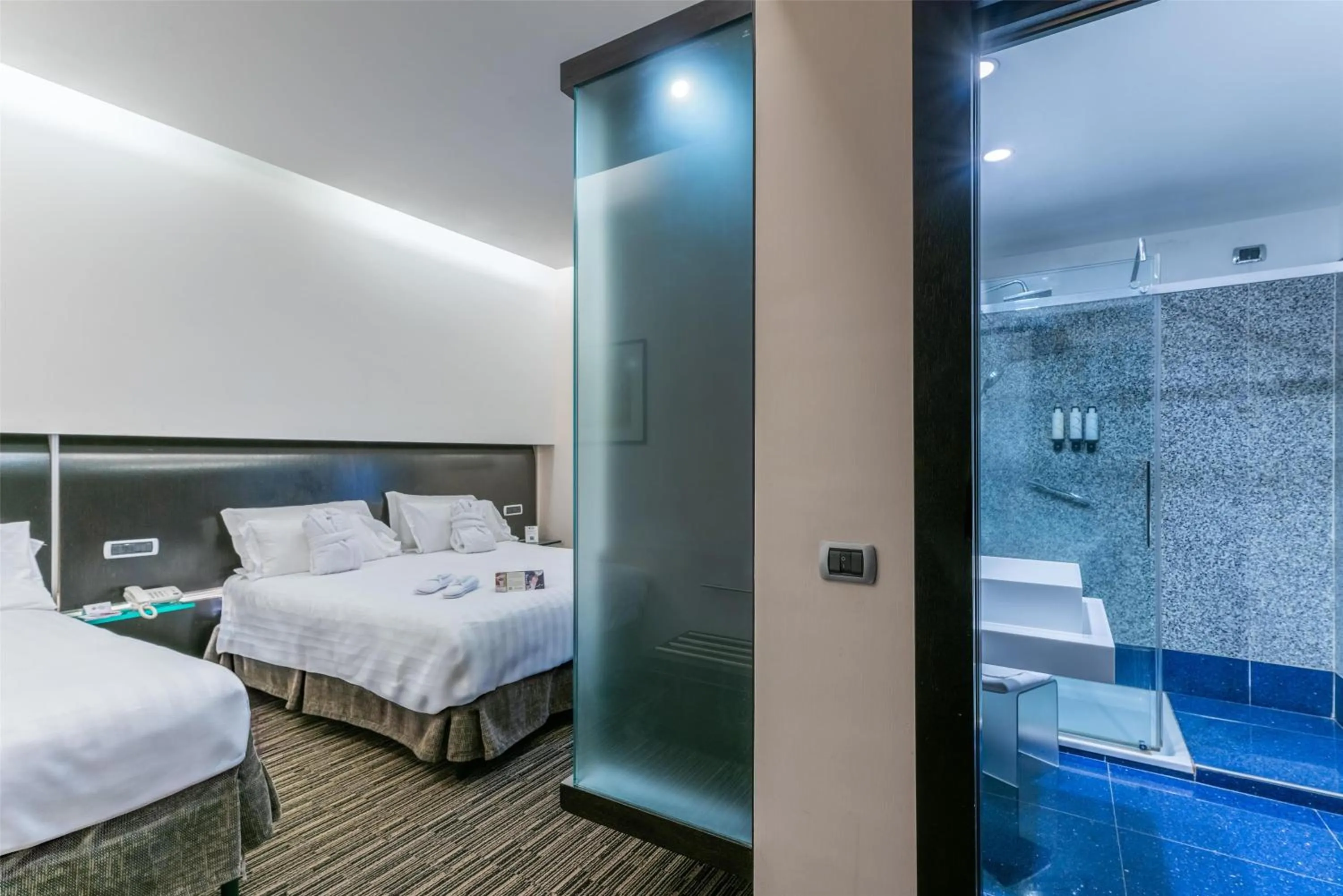 Bedroom, Bed in Best Western Plus Hotel Universo