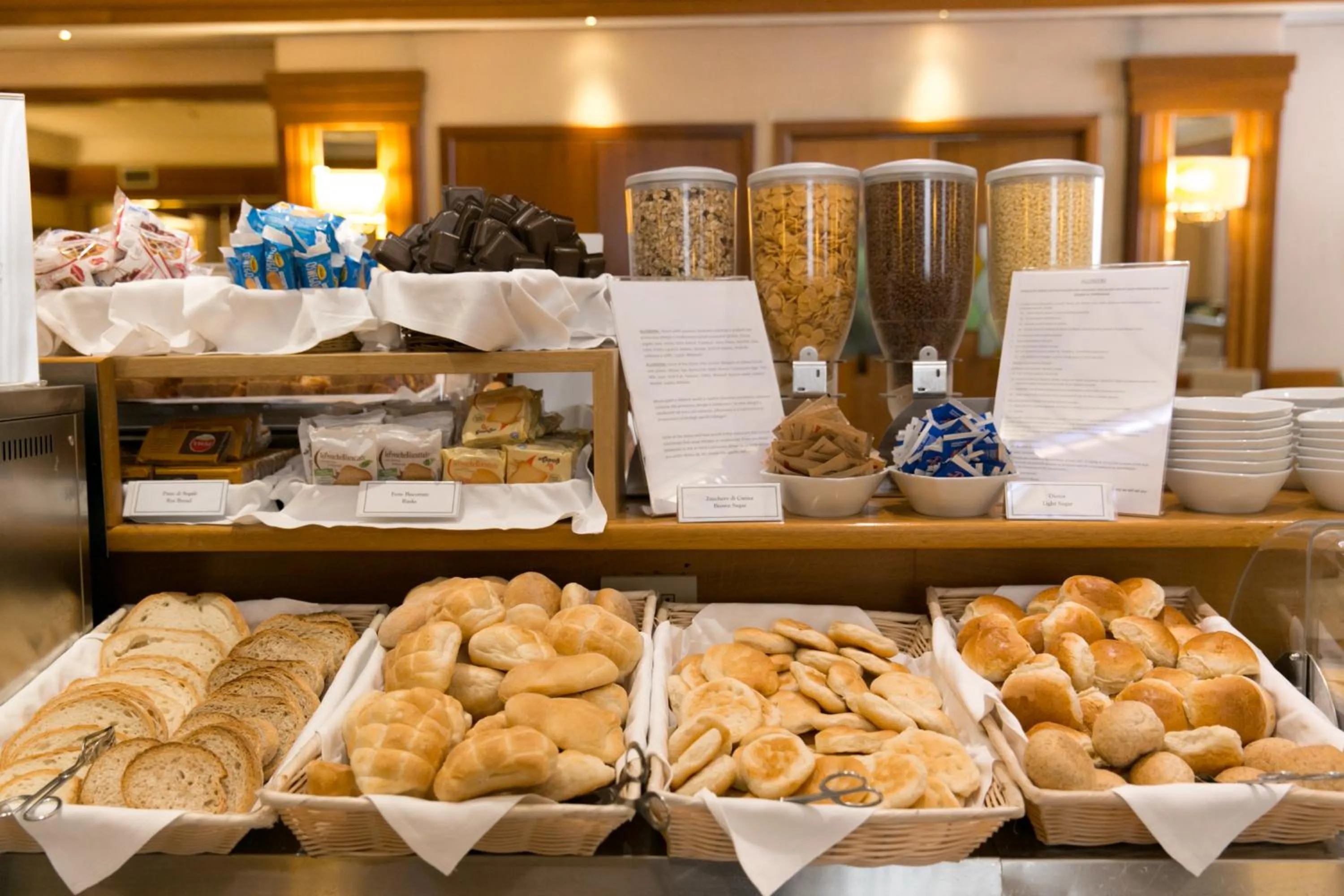 Breakfast in Best Western Hotel President - Colosseo
