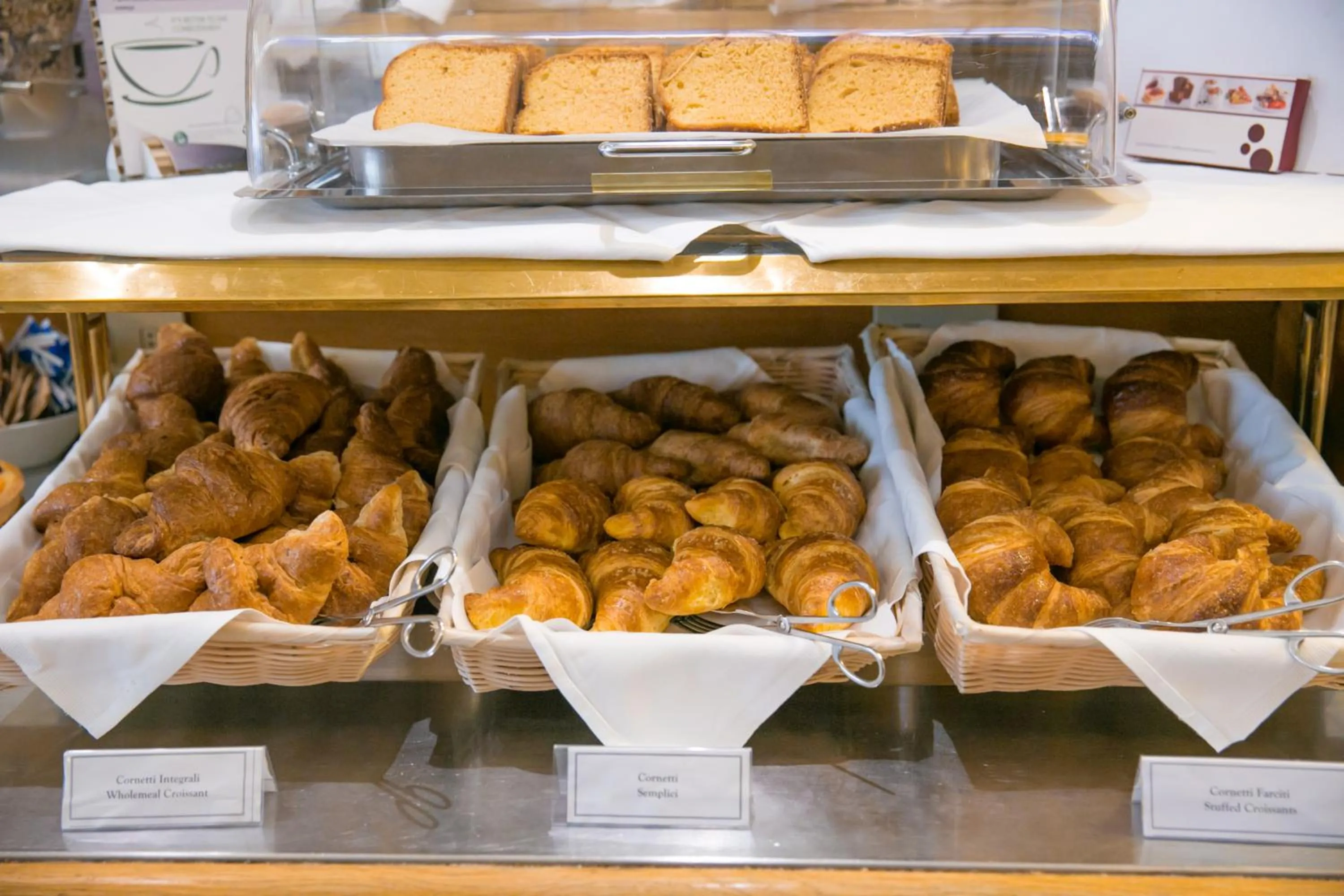 Breakfast in Best Western Hotel President - Colosseo