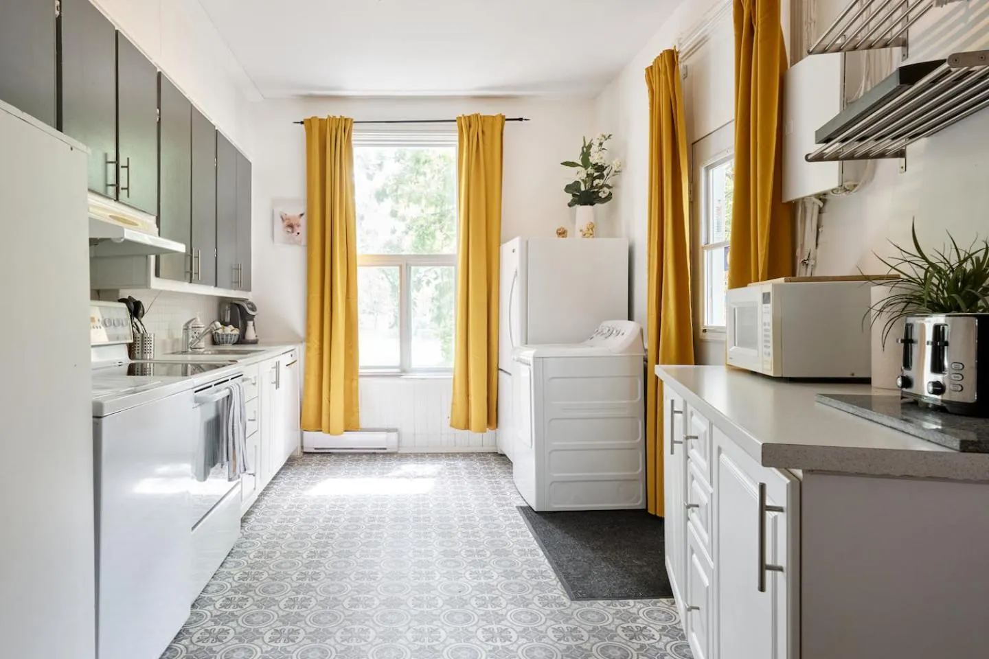 Coffee/tea facilities in MtlVacationRentals - MTL ZOO