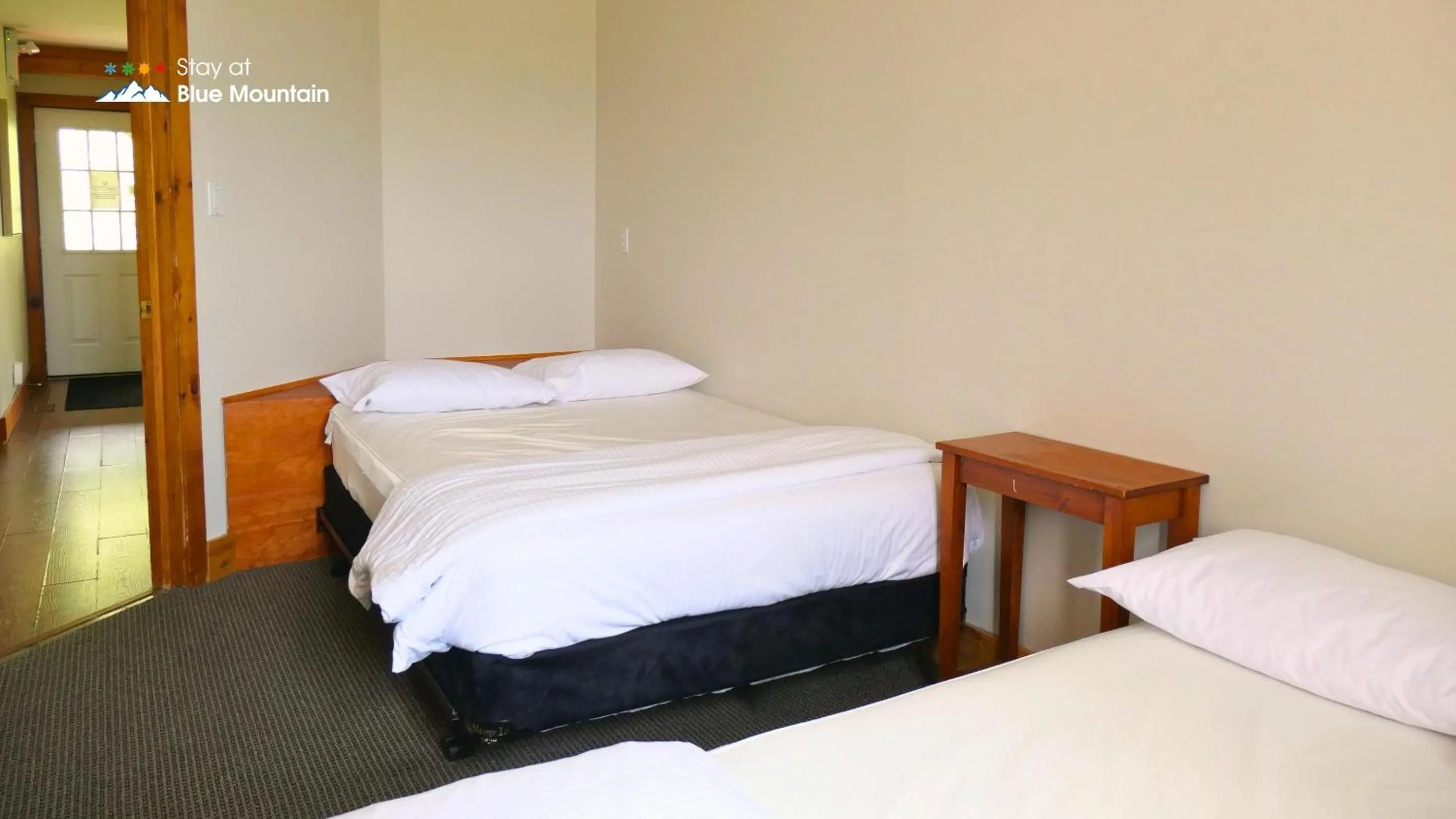 Bedroom in Summit Ridge 1