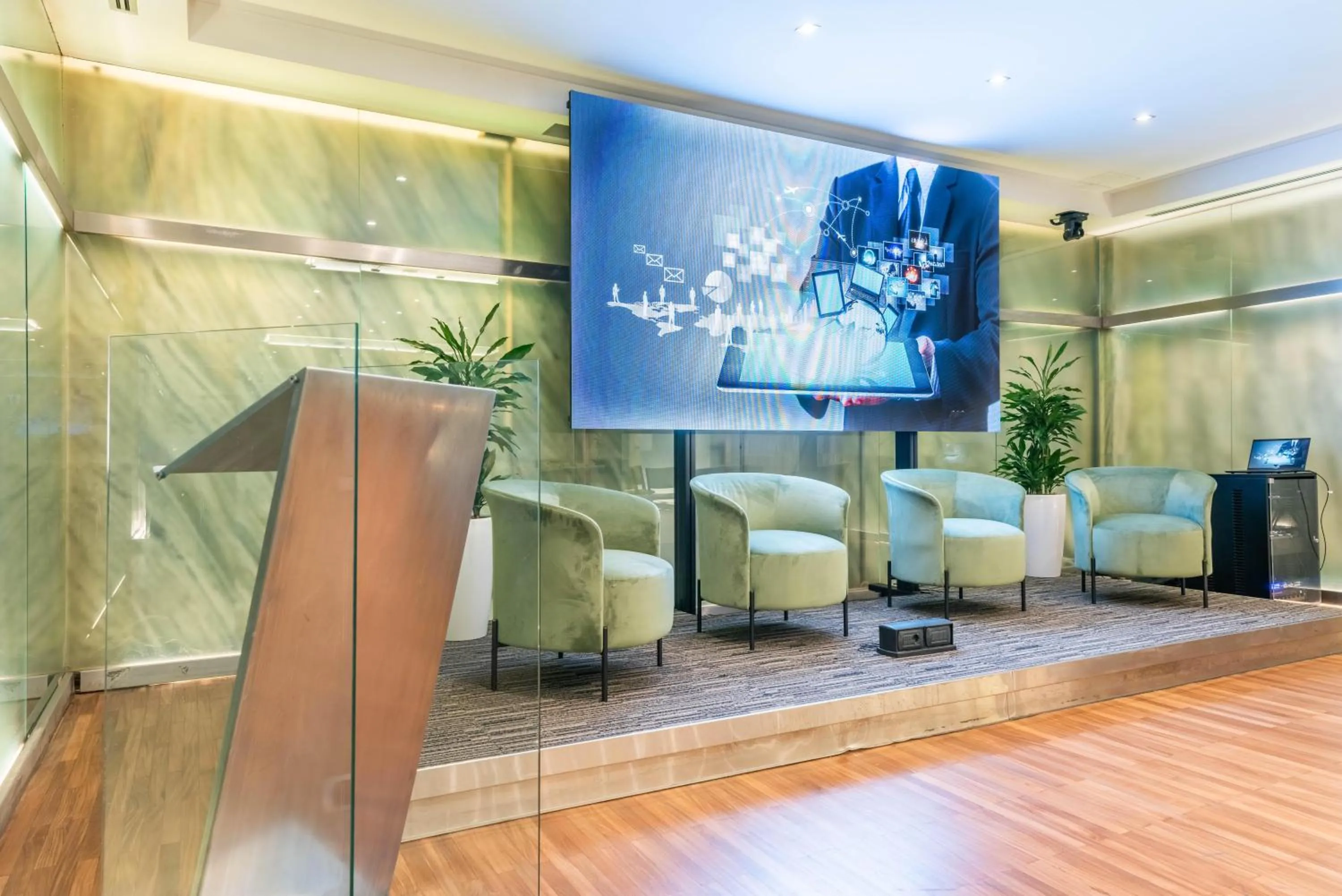 Meeting/conference room in Best Western Premier Hotel Royal Santina