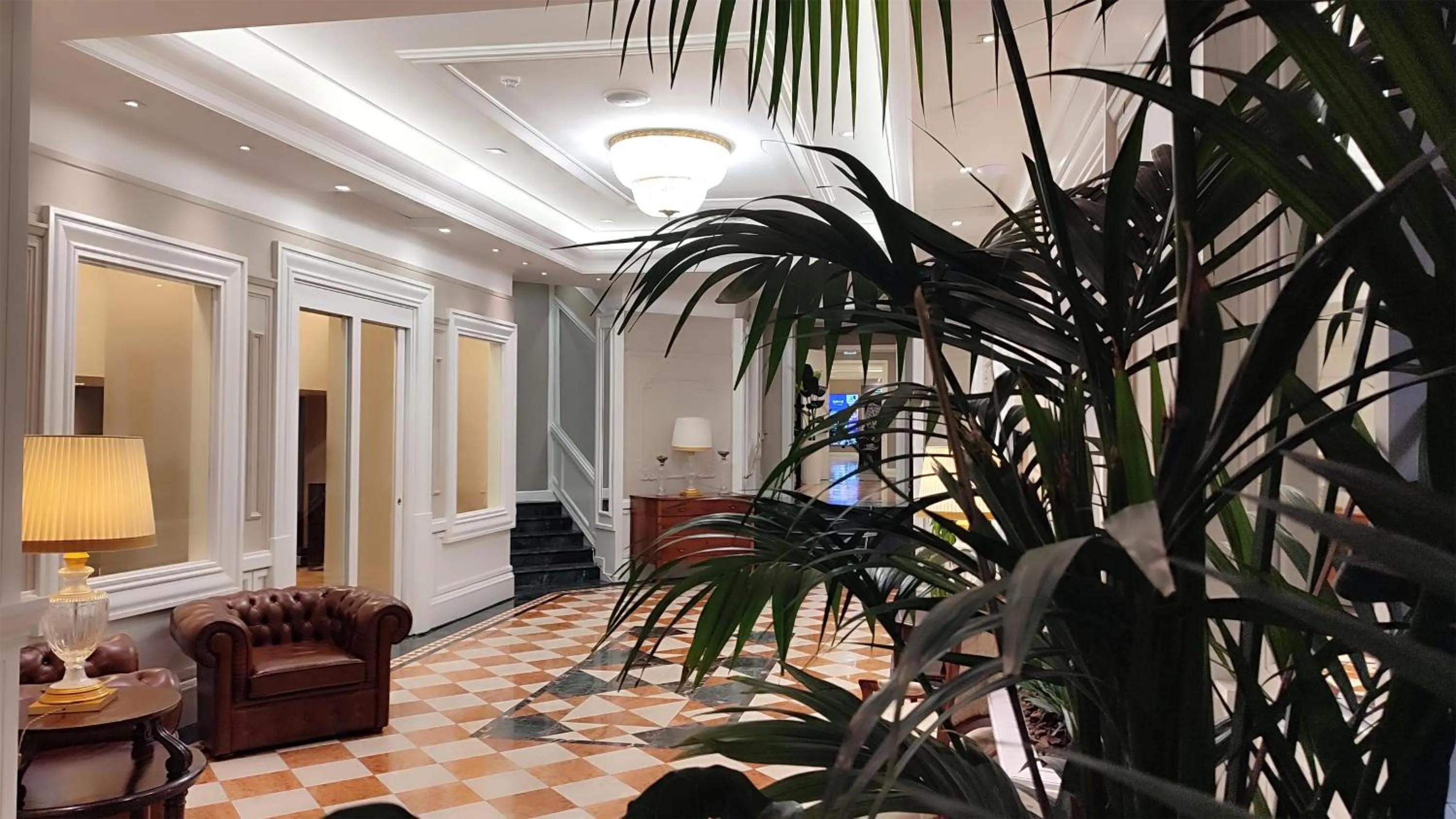 Lobby or reception in Radisson Blu GHR Rome
