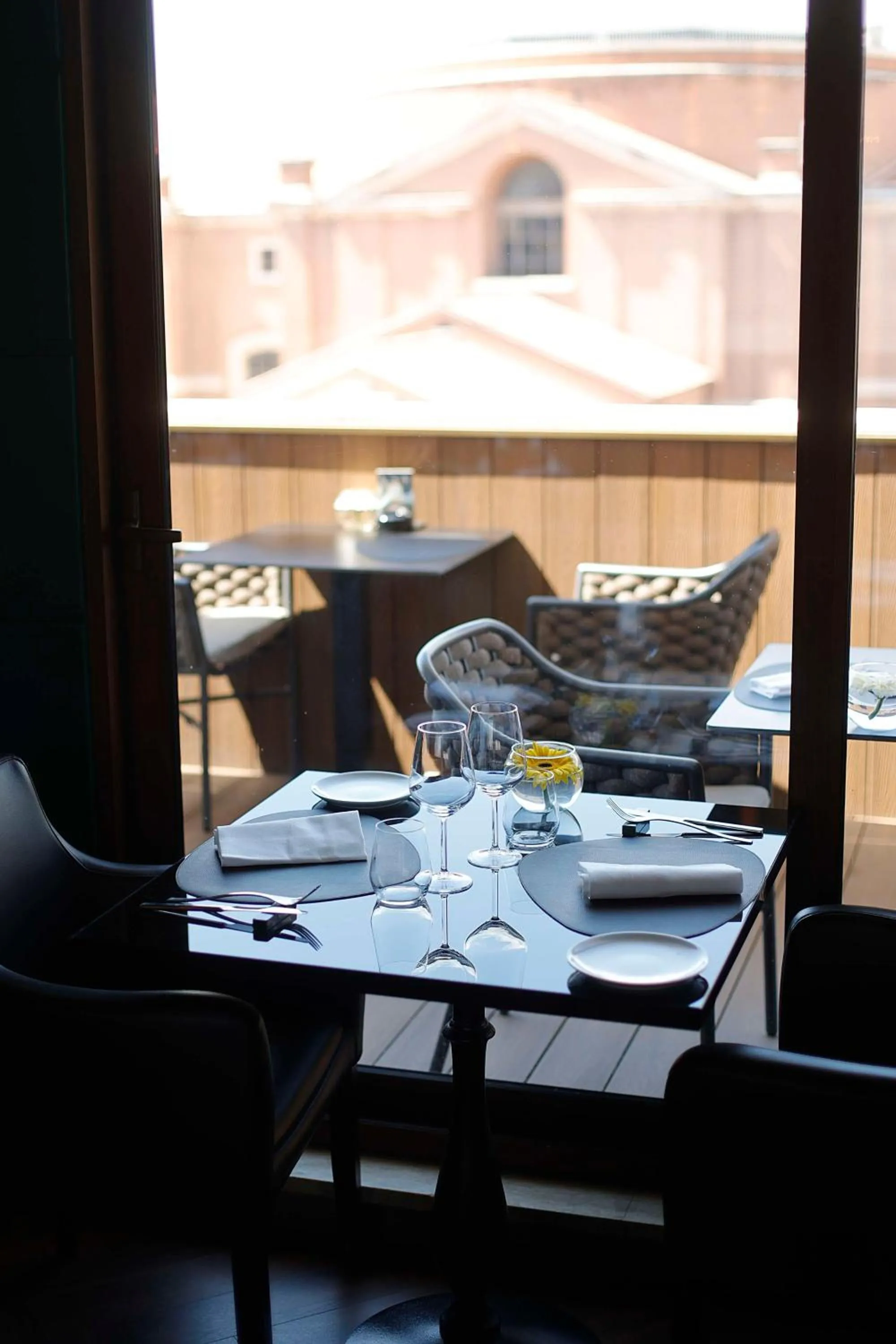 Restaurant/places to eat in Radisson Blu GHR Rome