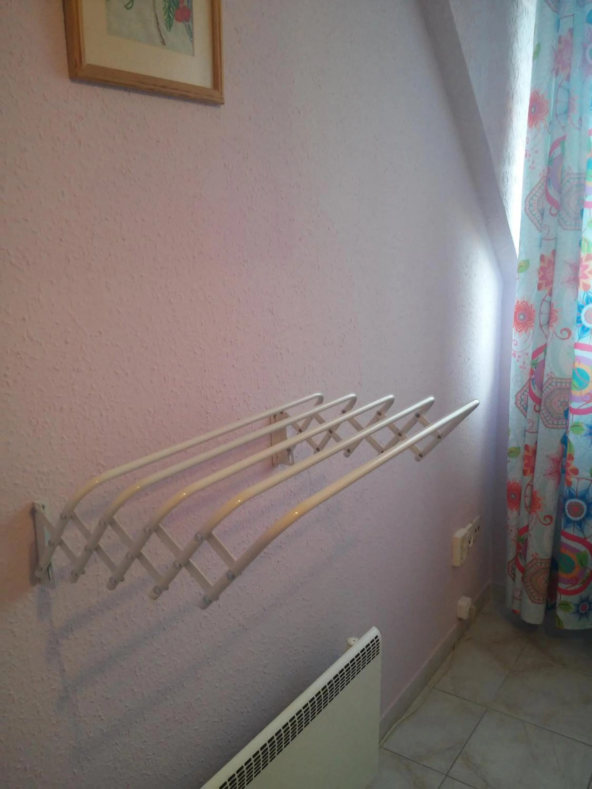 Decorative detail in Valloris Apartments