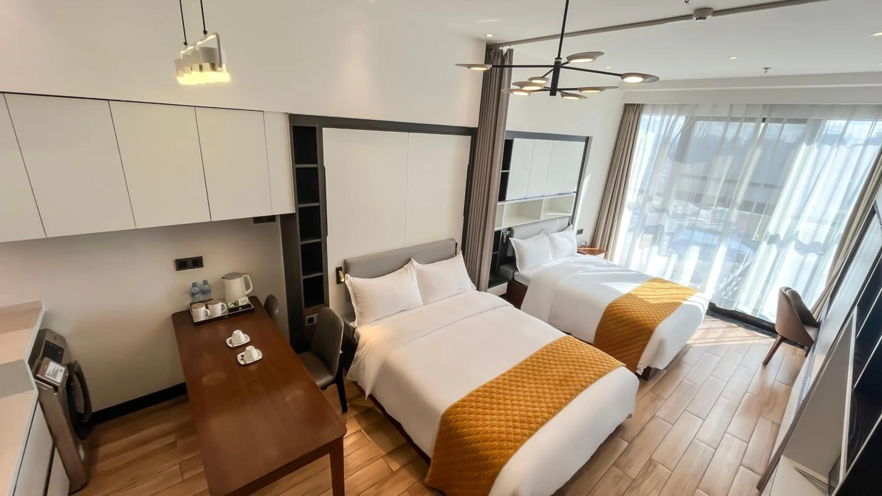 Bed in Kunming Xingyao Hotel