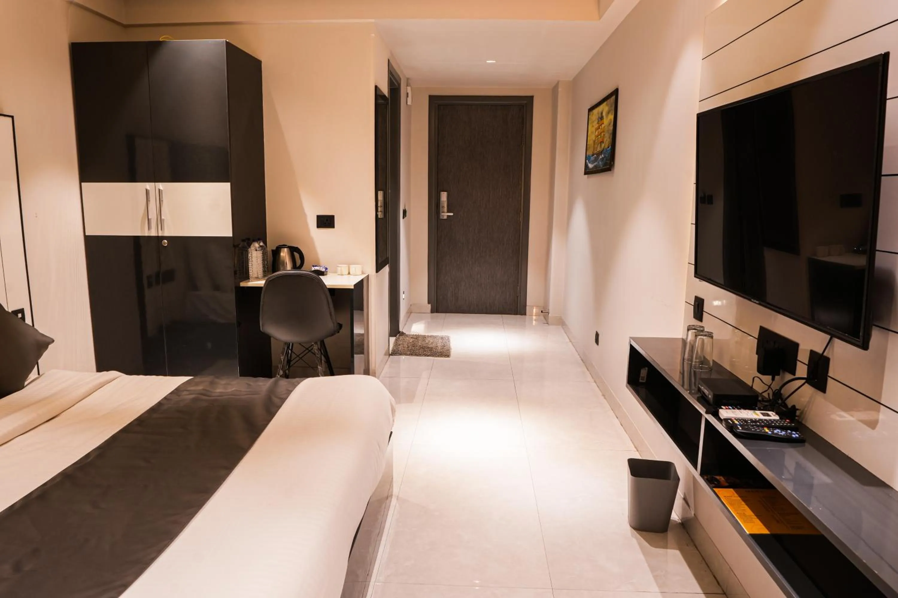 Bedroom, Bed in METRO STUDIOS