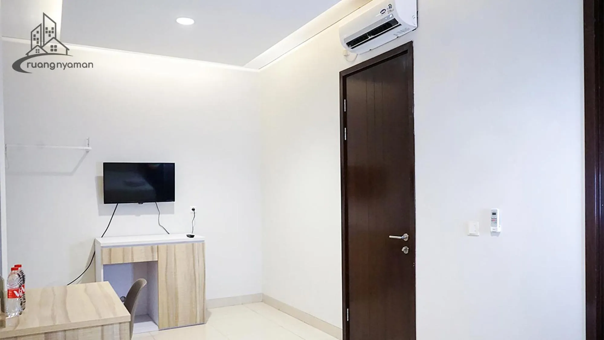 TV and multimedia in Regentown Near ICE BSD