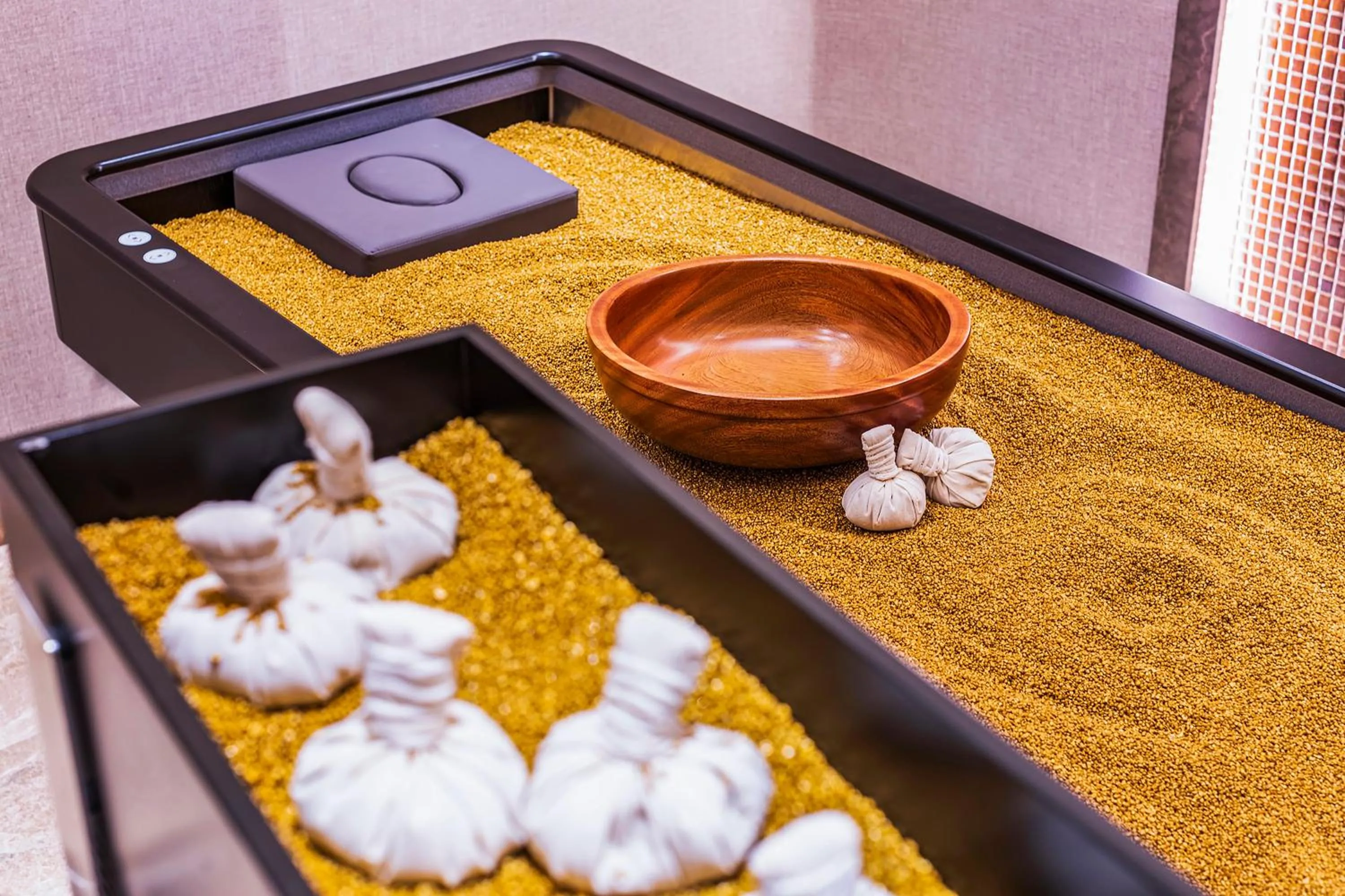 Spa and wellness centre/facilities in Silk Road by Minyoun