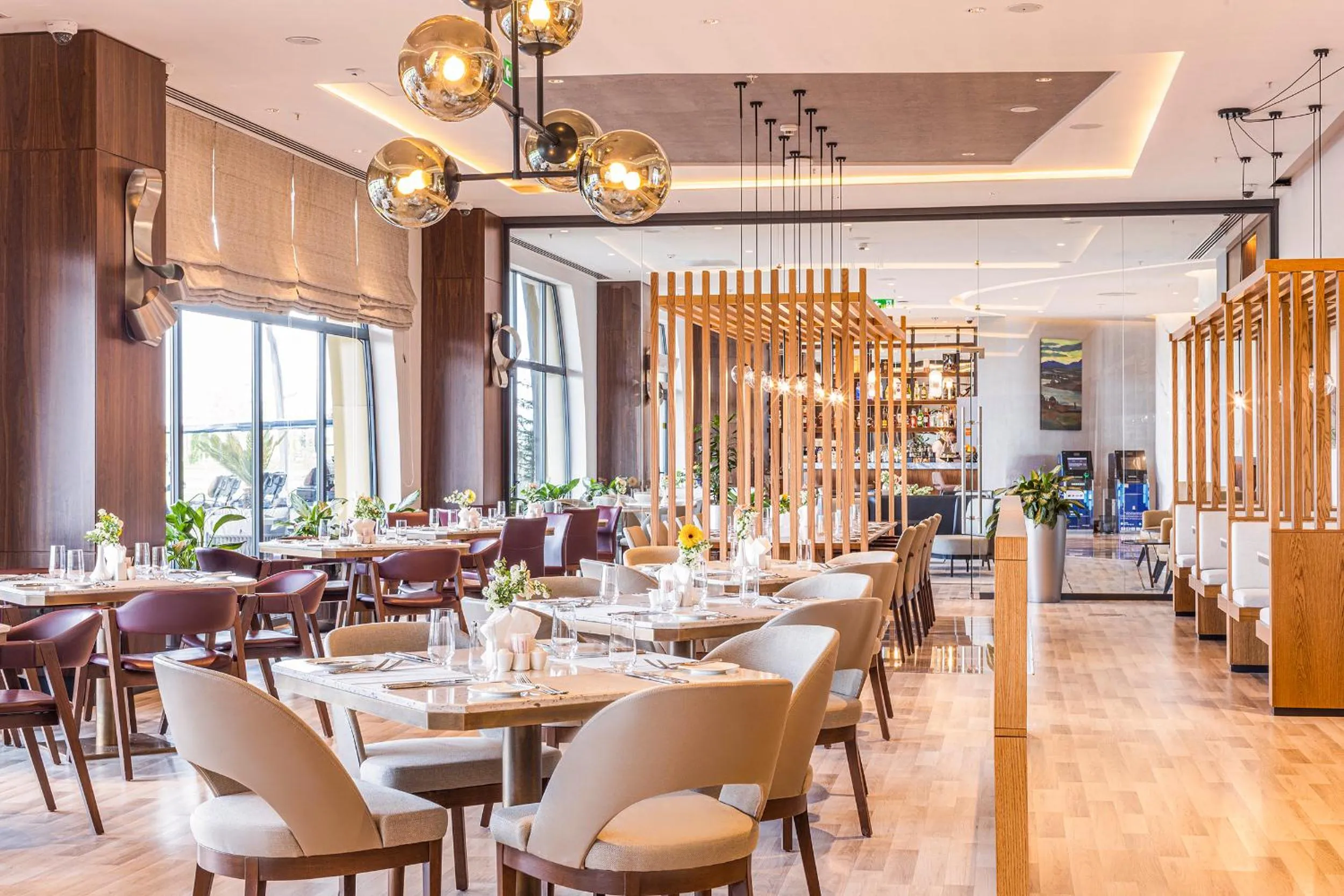 Restaurant/places to eat in Hilton Garden Inn Samarkand Afrosiyob