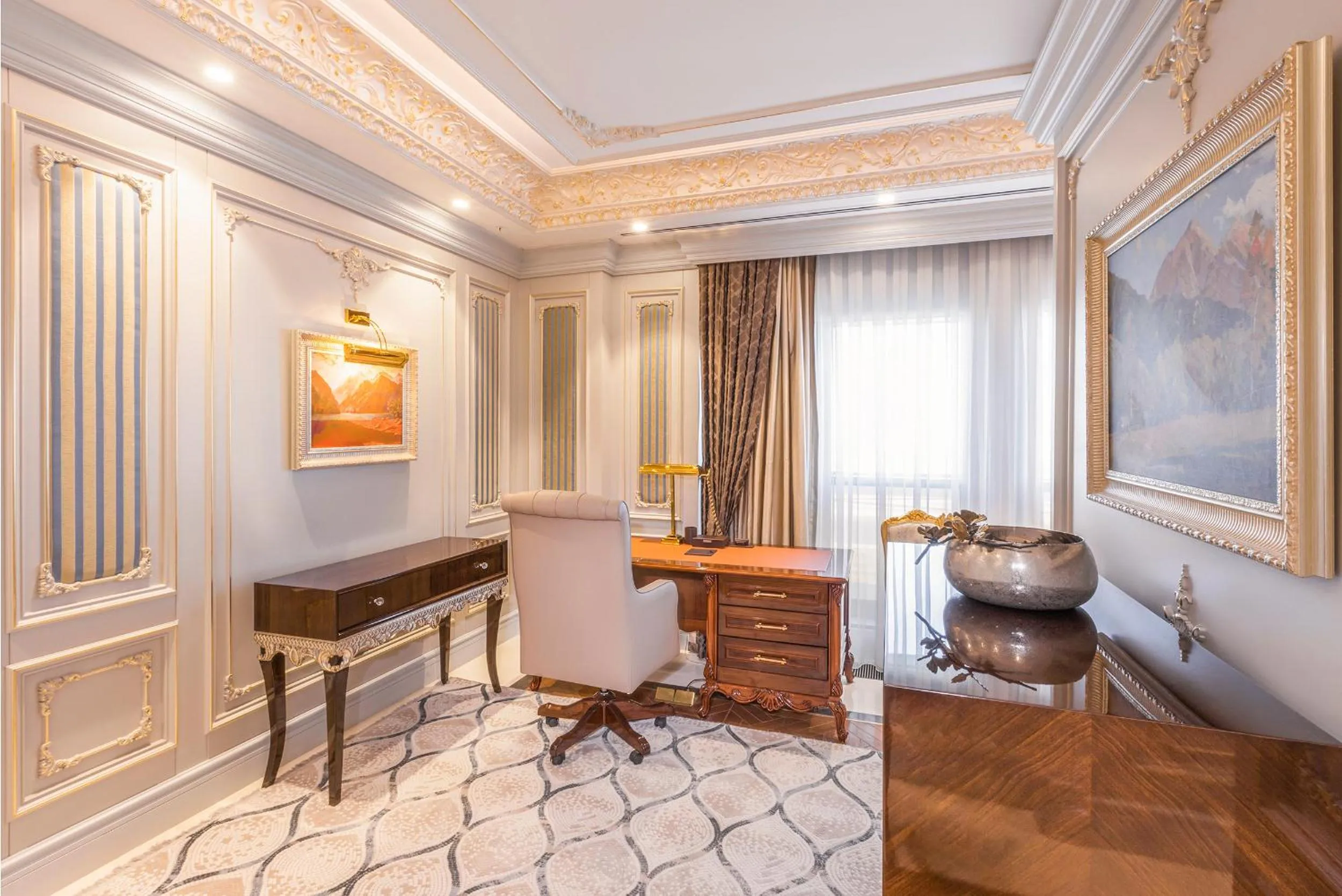 Living room in Hilton Garden Inn Samarkand Afrosiyob