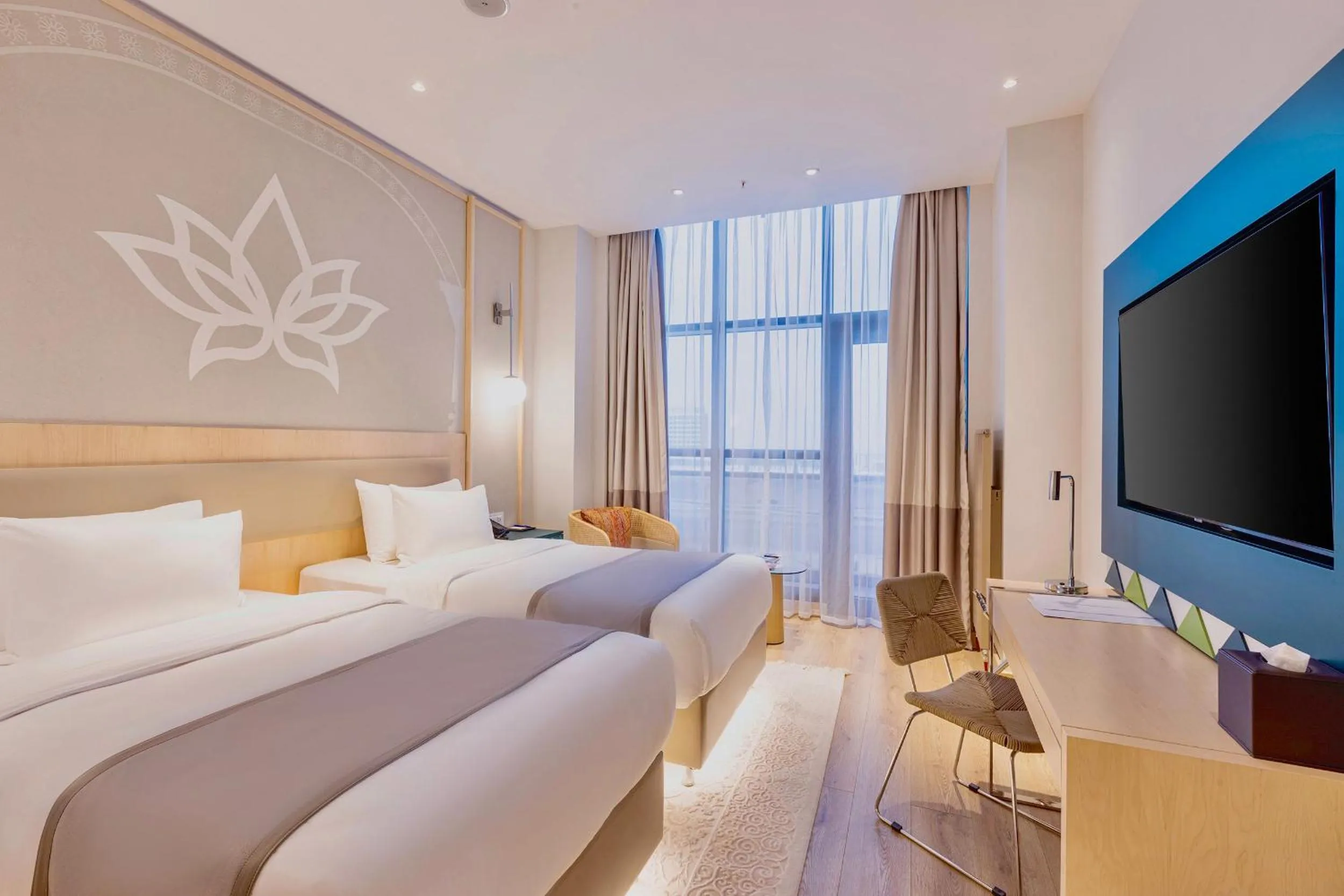 Bed in Hilton Garden Inn Samarkand Sogd