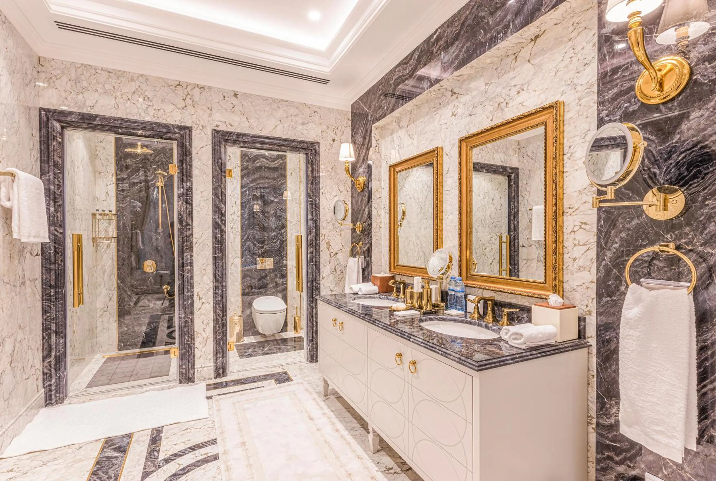 Bathroom in Wellness Park Hotel Bactria