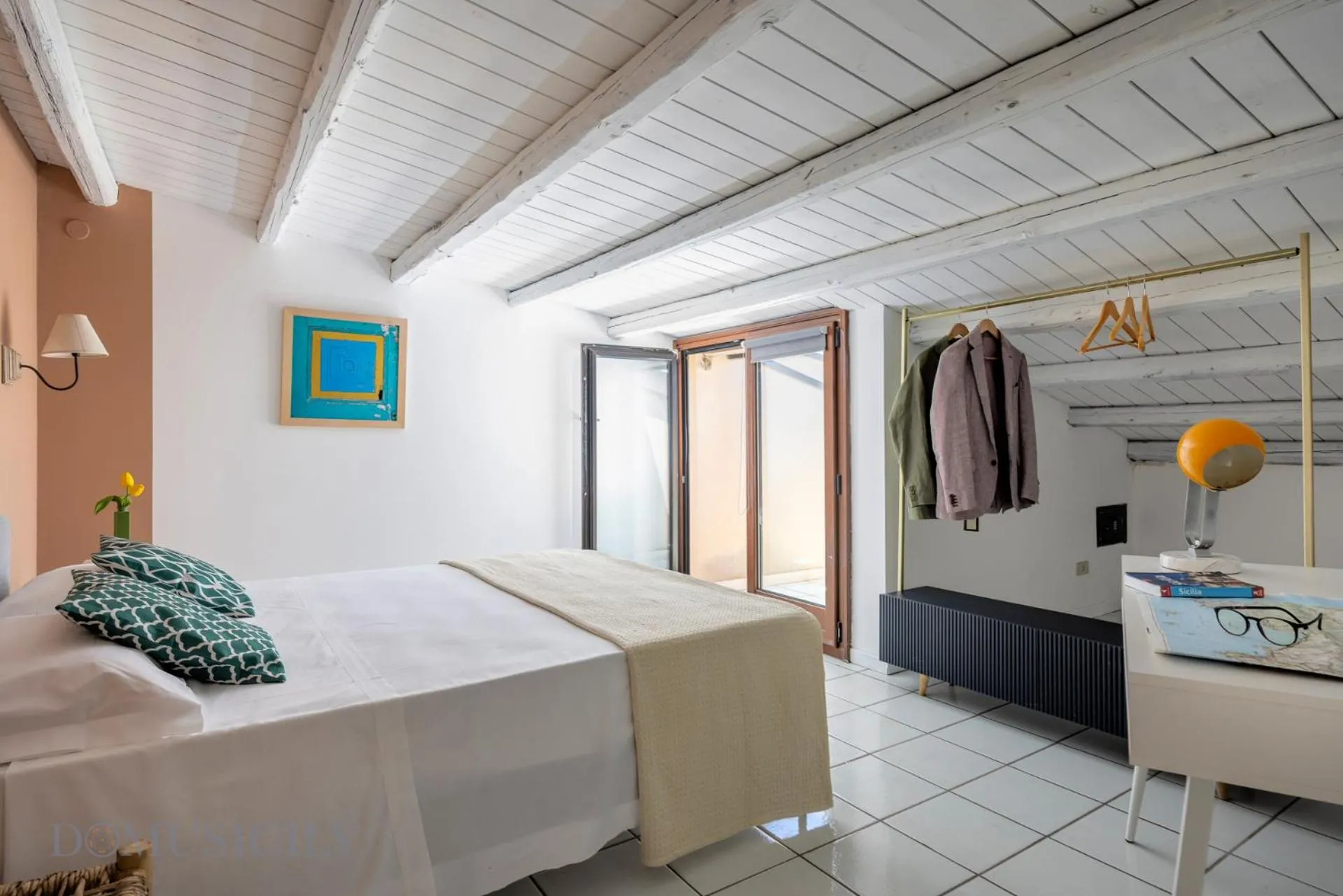 Bed in Mondello in Terrazza by DomuSicily