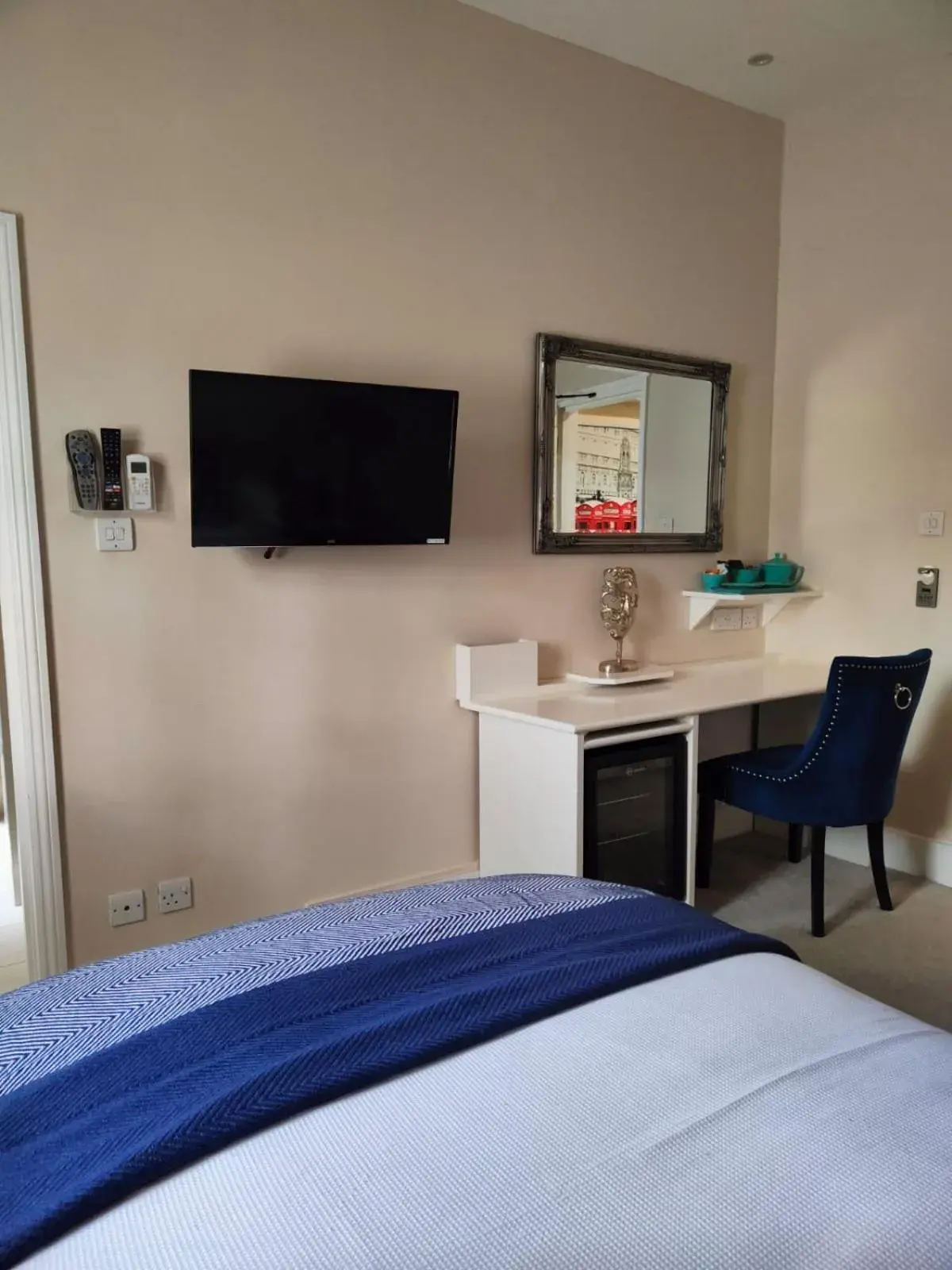 Standard Queen Room in St Johns Boutique Hotel Standard Queen Room in St Johns Boutique Hotel