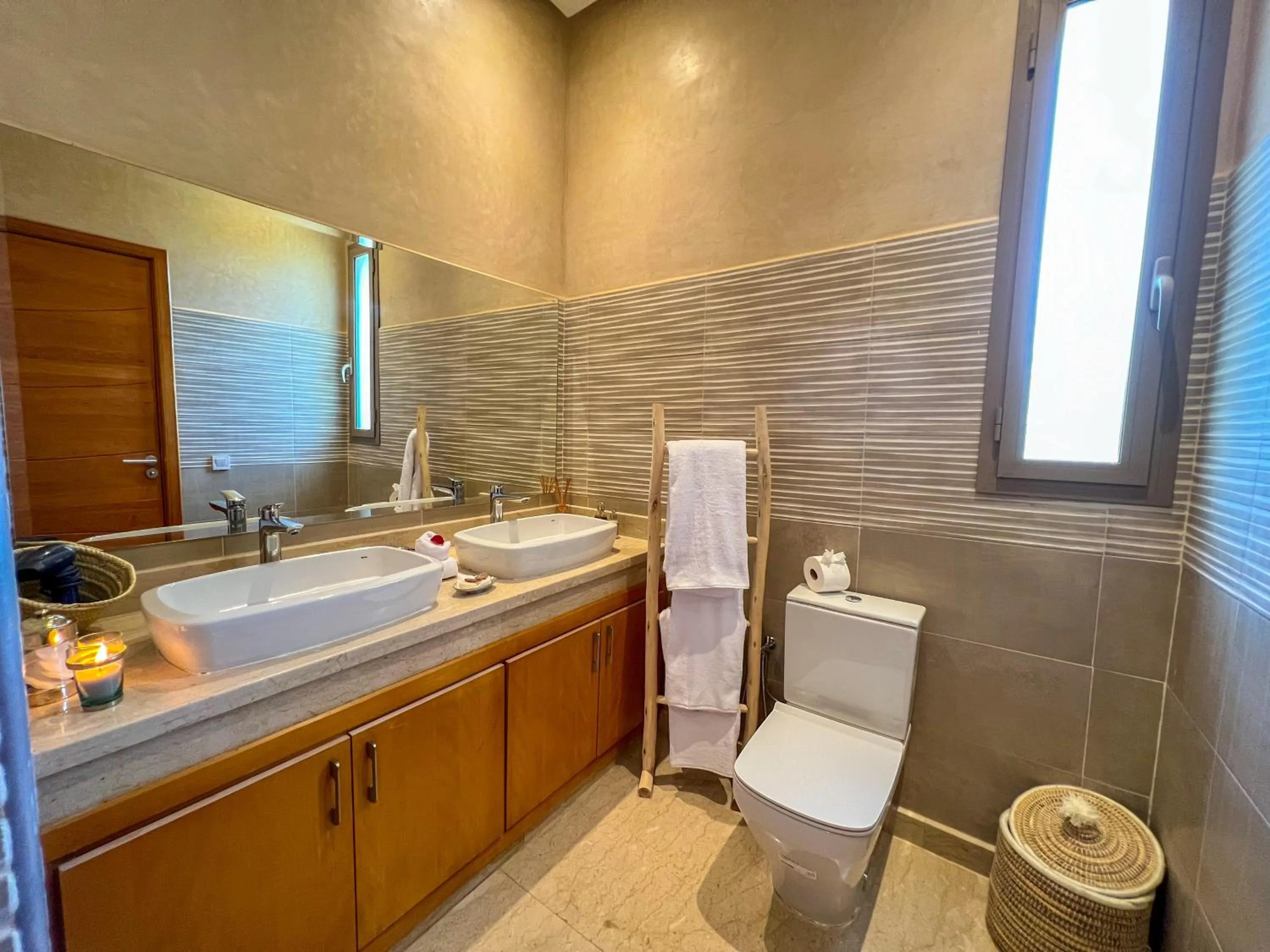 Shower in Riad villa saphir & SPA