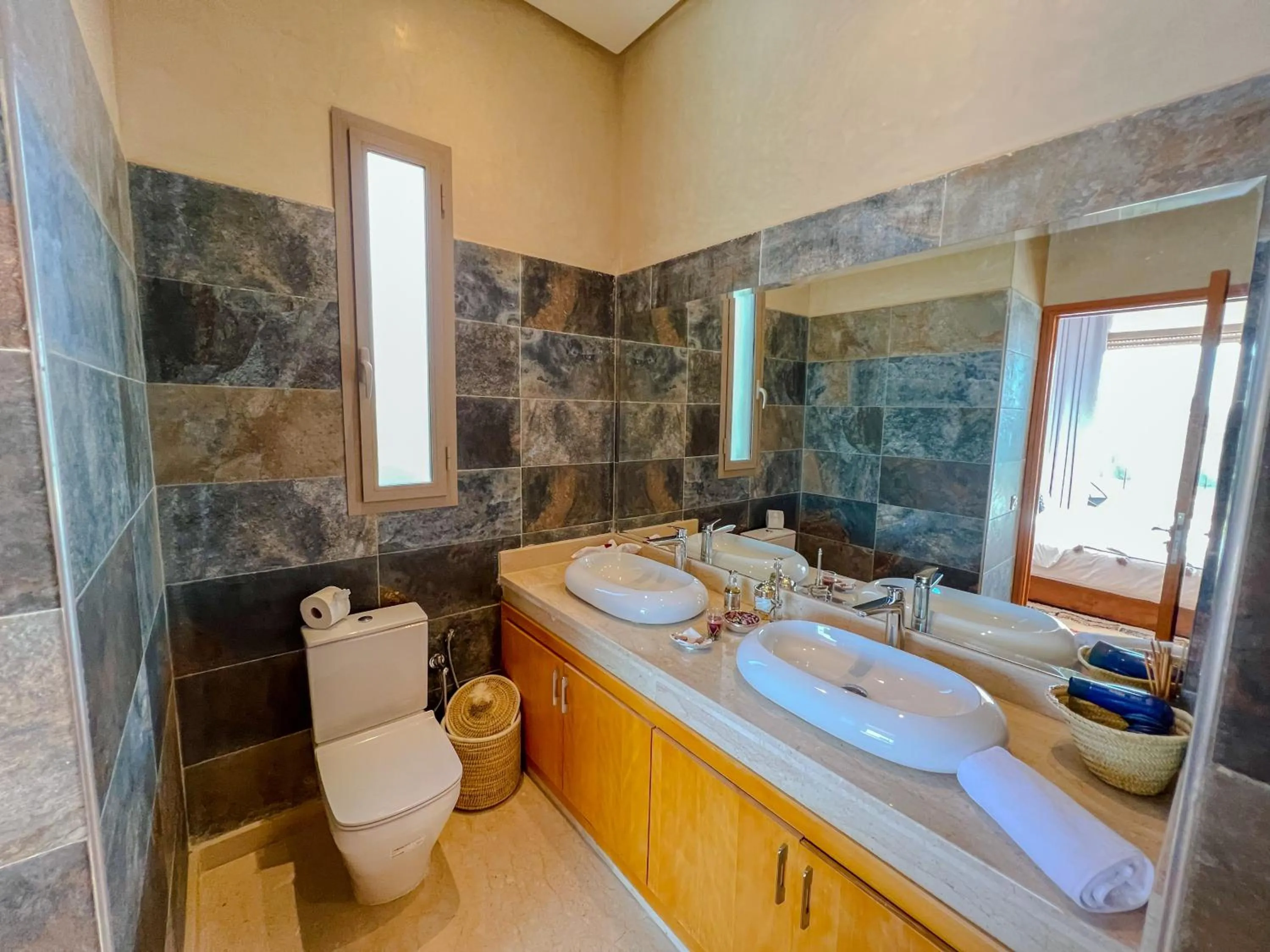 Toilet in Riad villa saphir & SPA