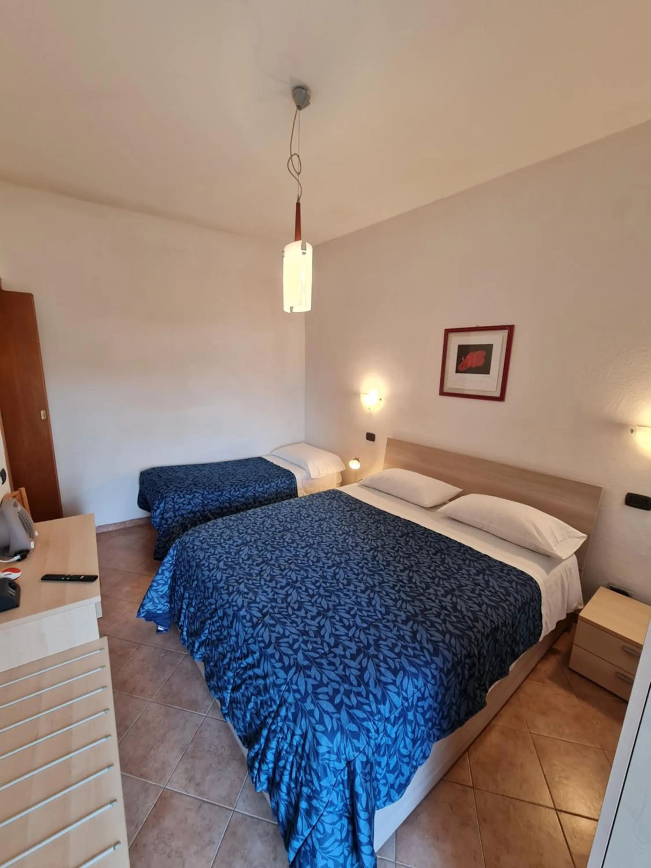 Bedroom, Bed in Albergo Genio