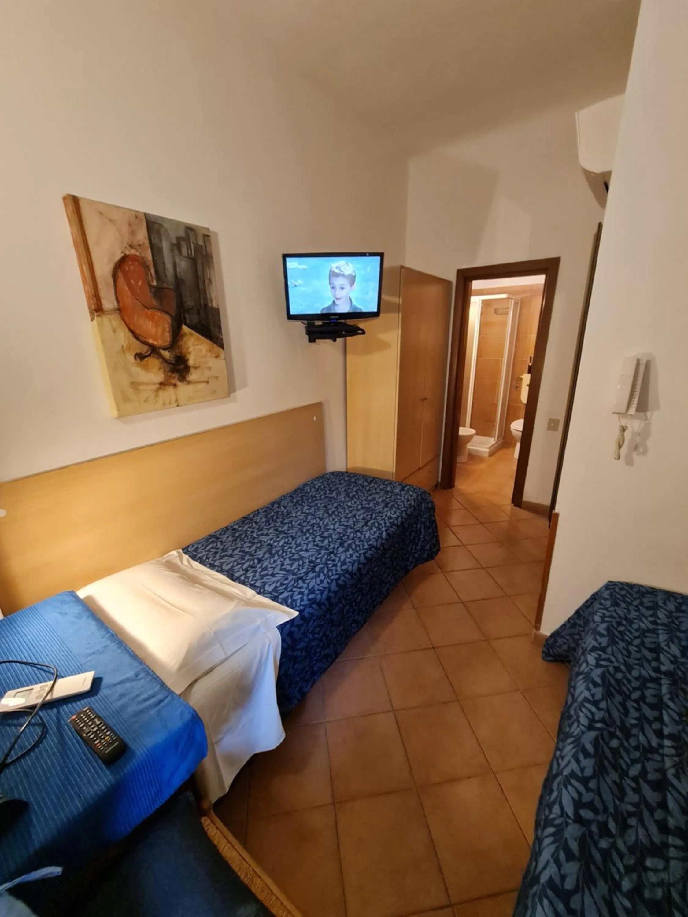 Bedroom, Bed in Albergo Genio
