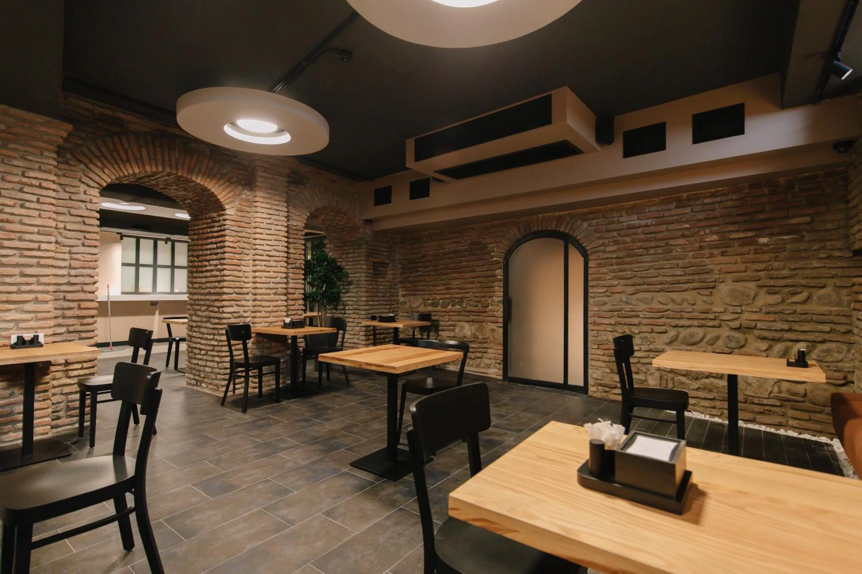 Restaurant/places to eat in STROFI Boutique Hotel