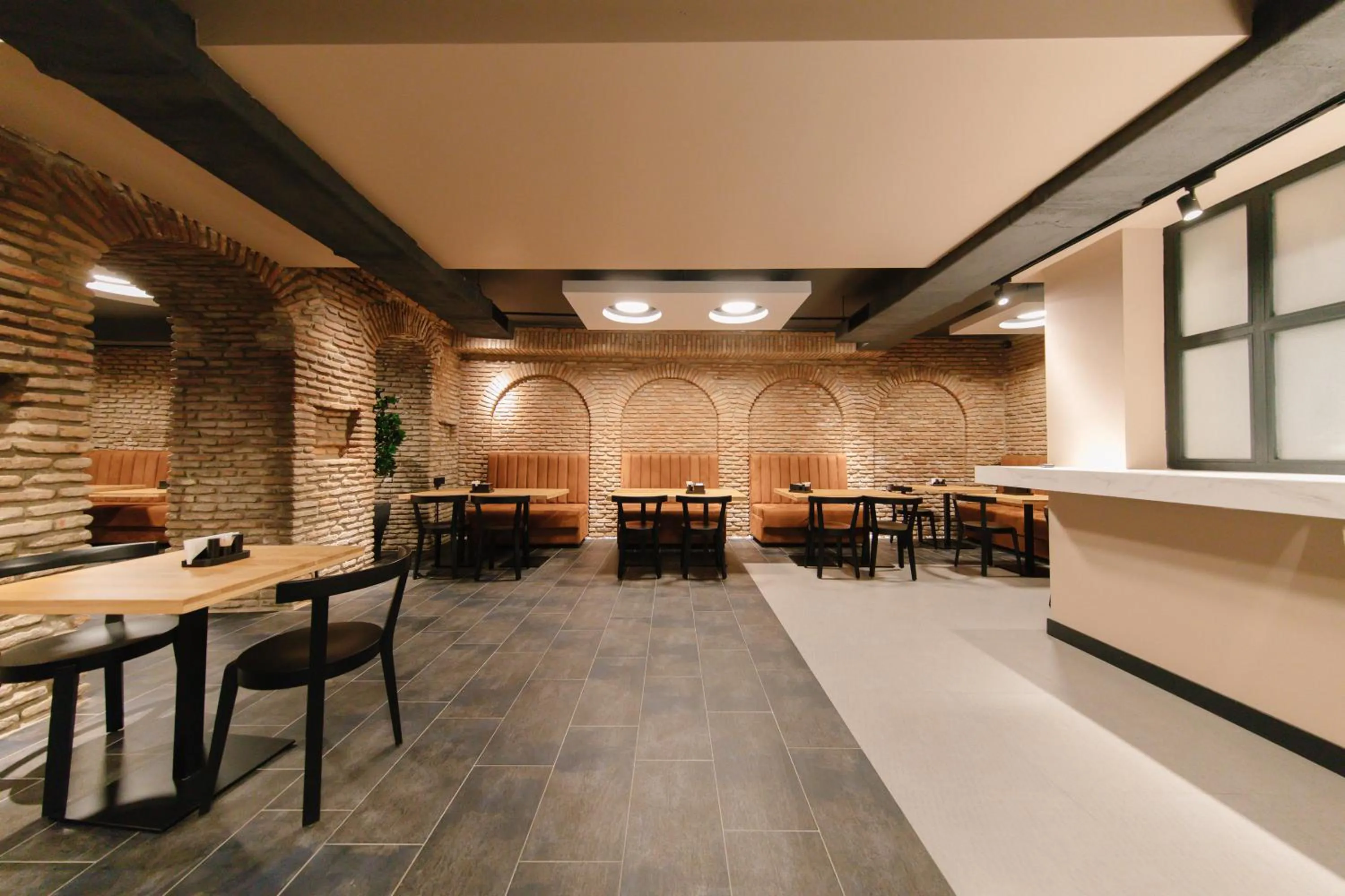 Restaurant/places to eat in STROFI Boutique Hotel