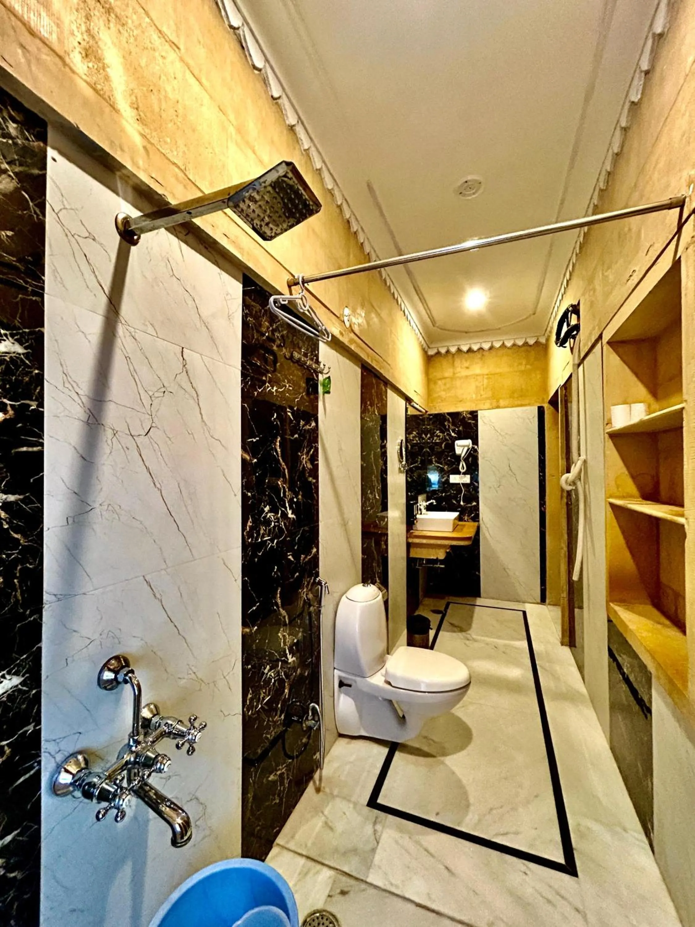 Bathroom in The Jaigarh Palace Jaisalmer