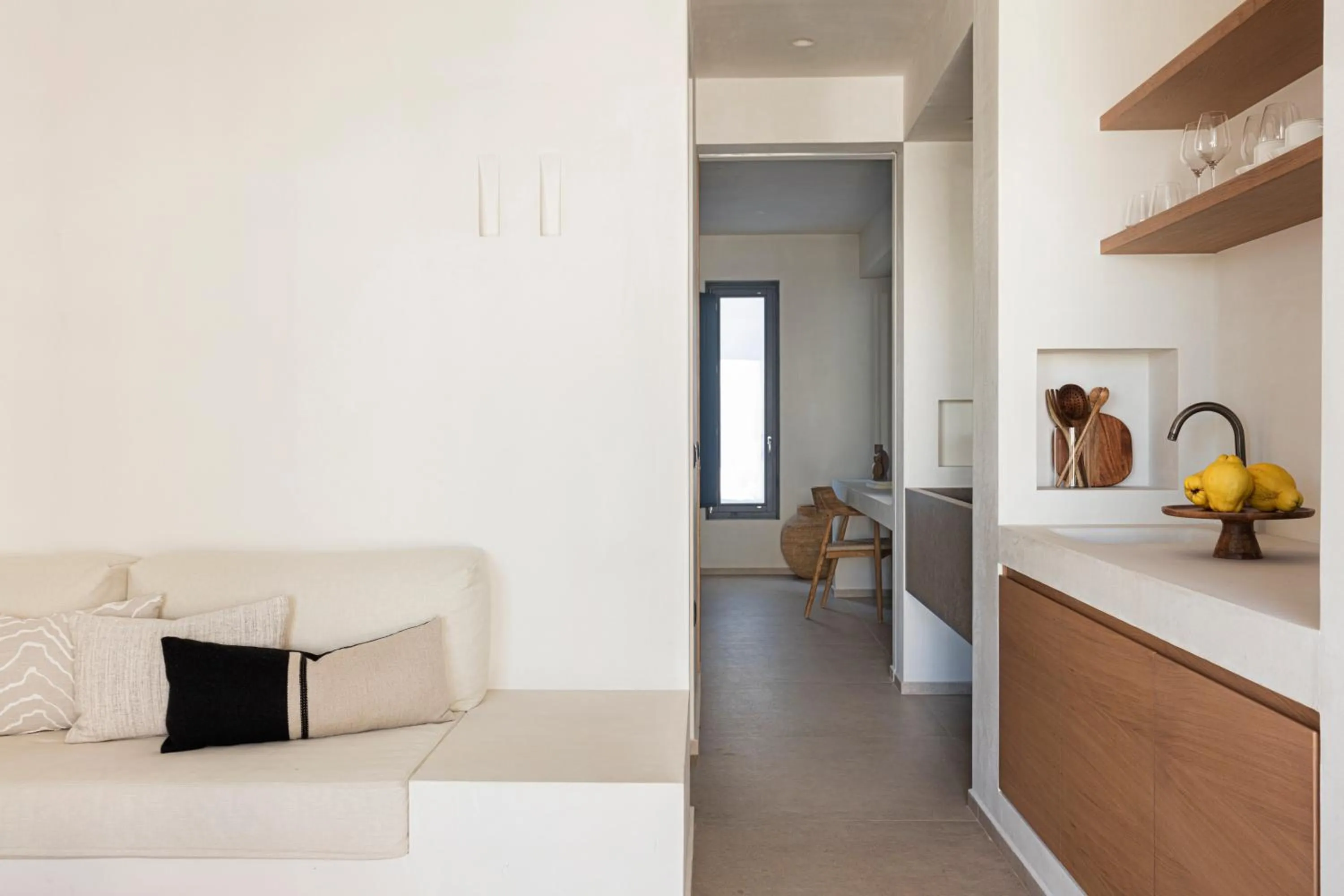 Kitchen or kitchenette in Phos Milos