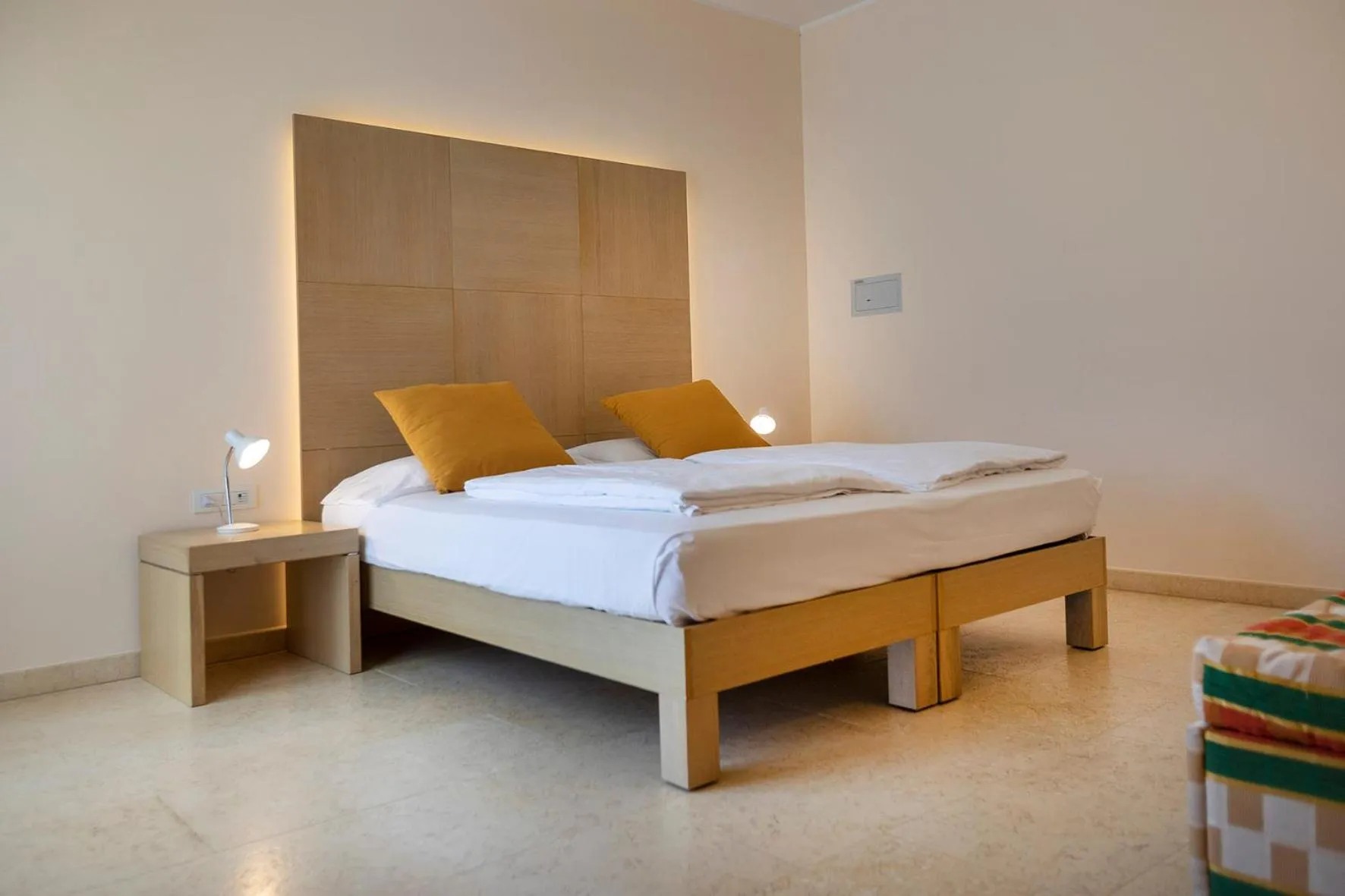 Bed in Hotel Garnì Orchidea