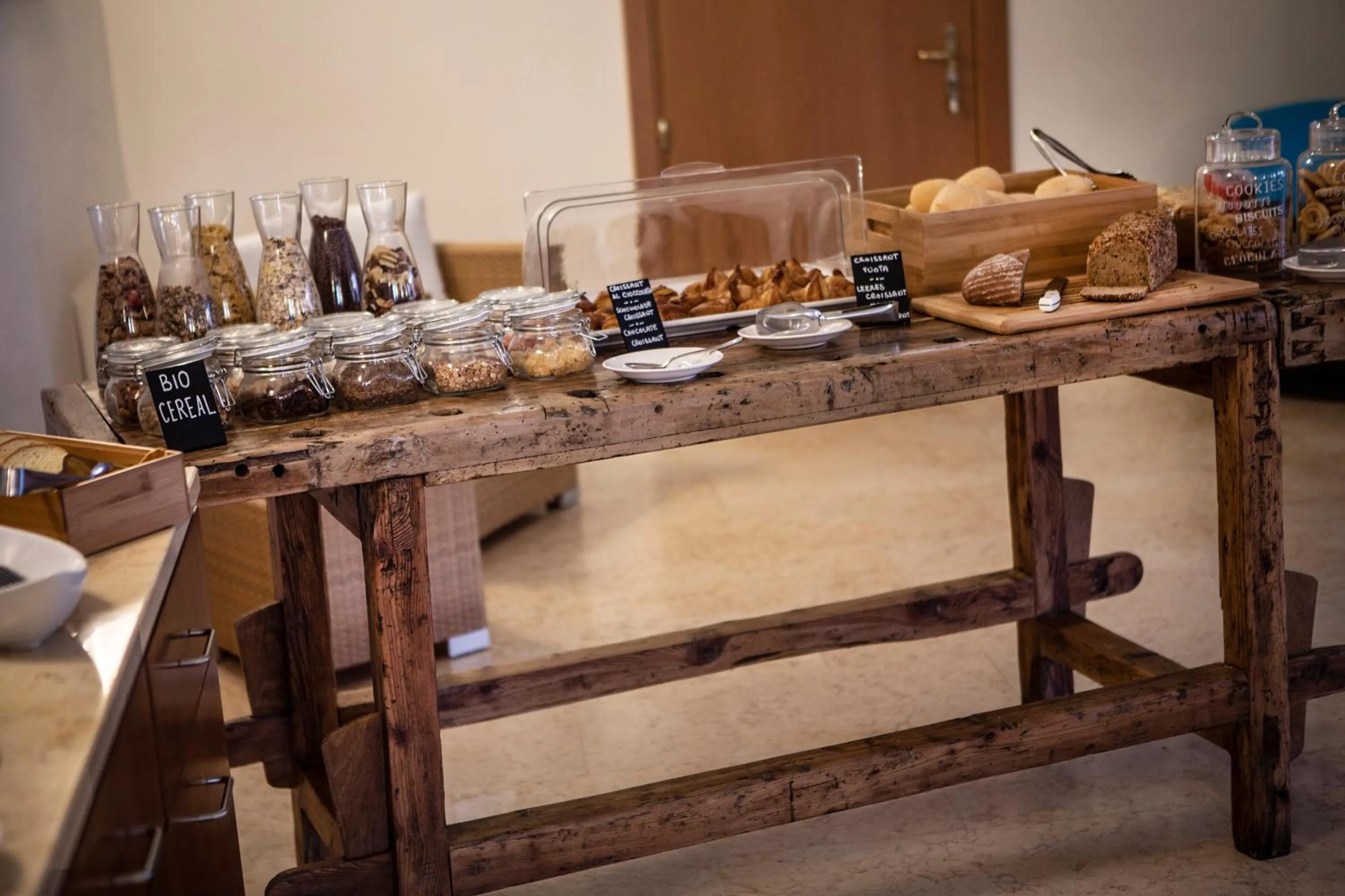 Breakfast in Hotel Garnì Orchidea