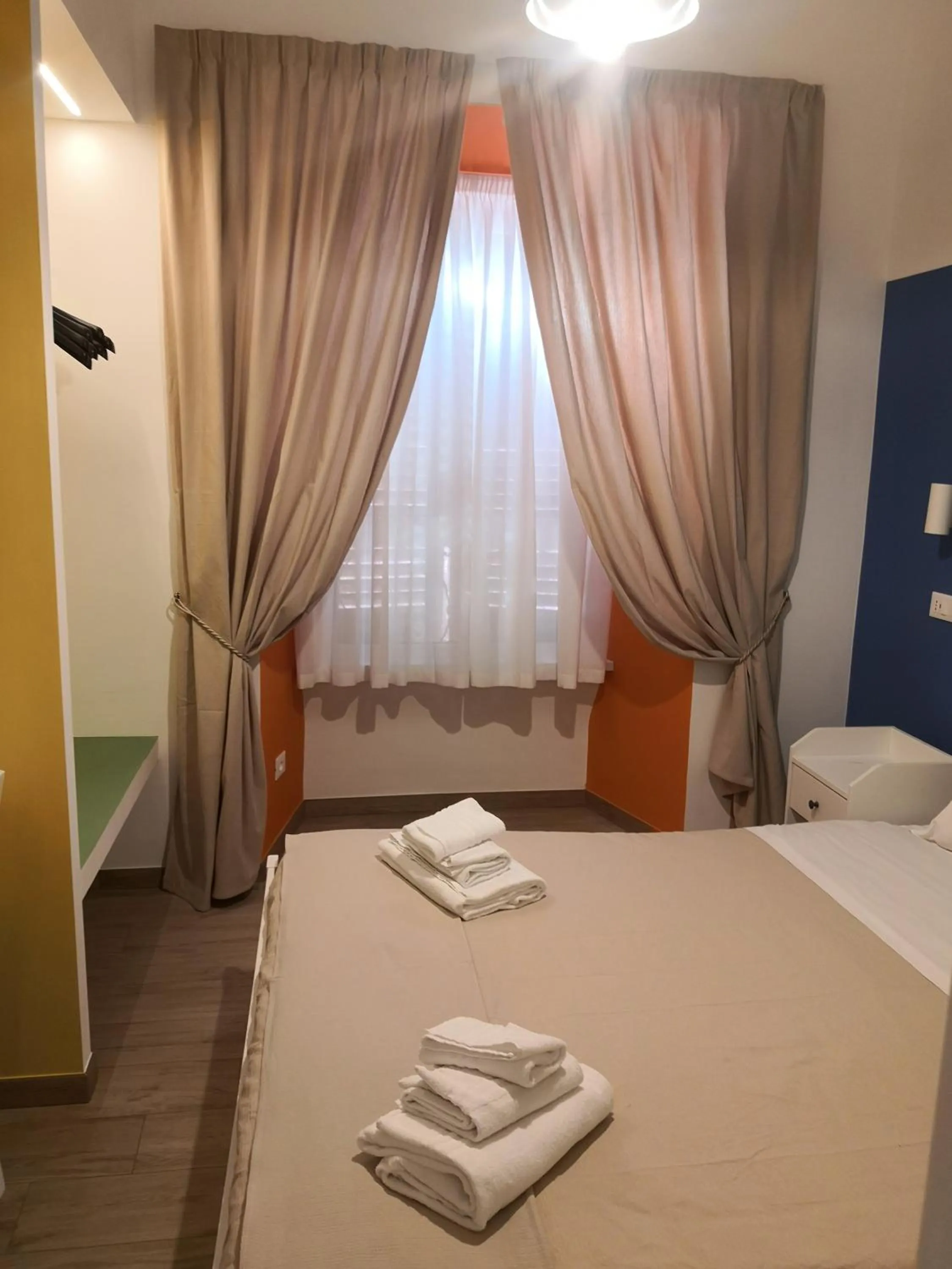 Photo of the whole room, Bed in Vatican Italian rooms