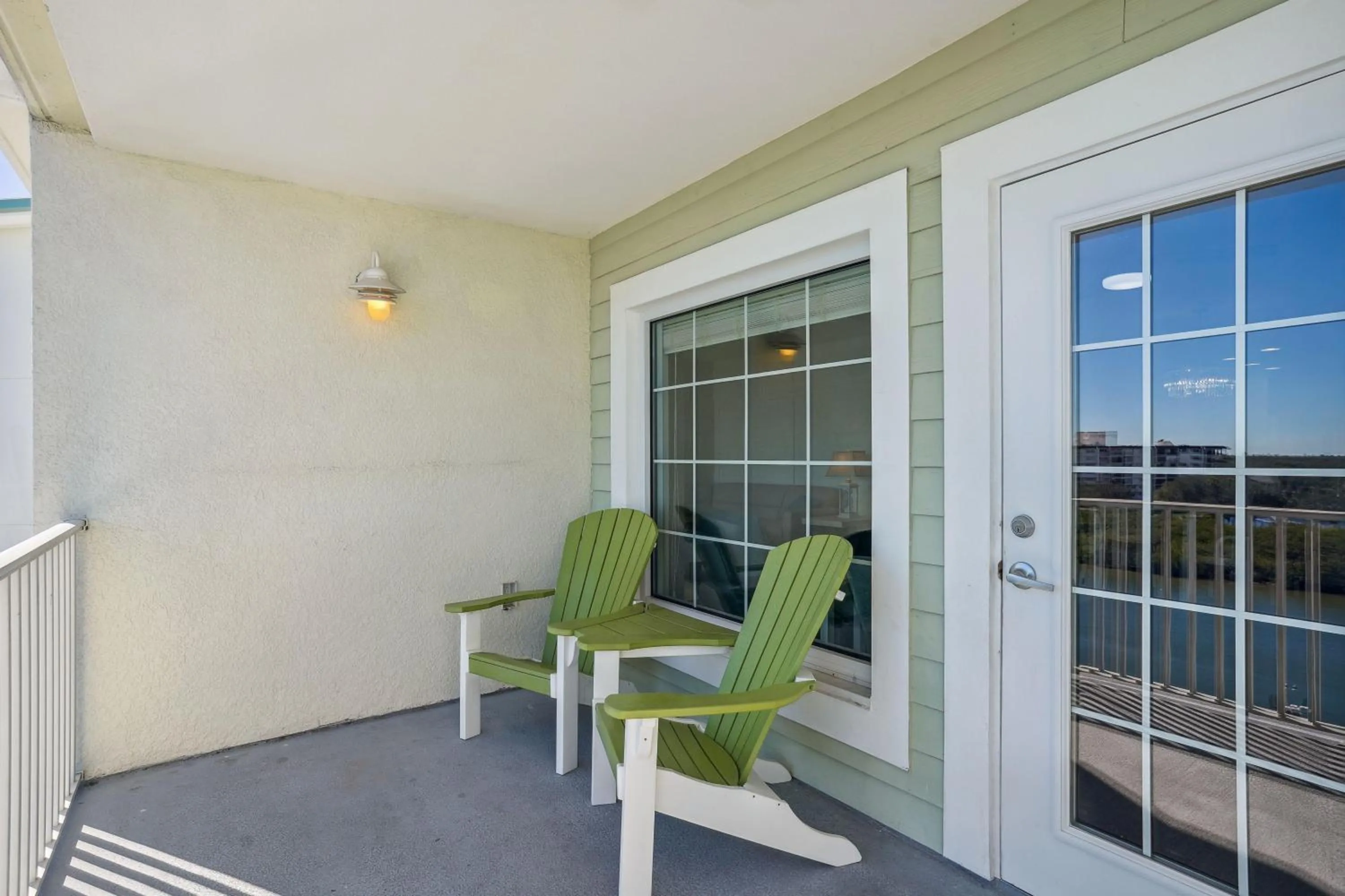 Harbourside 7718- Premier