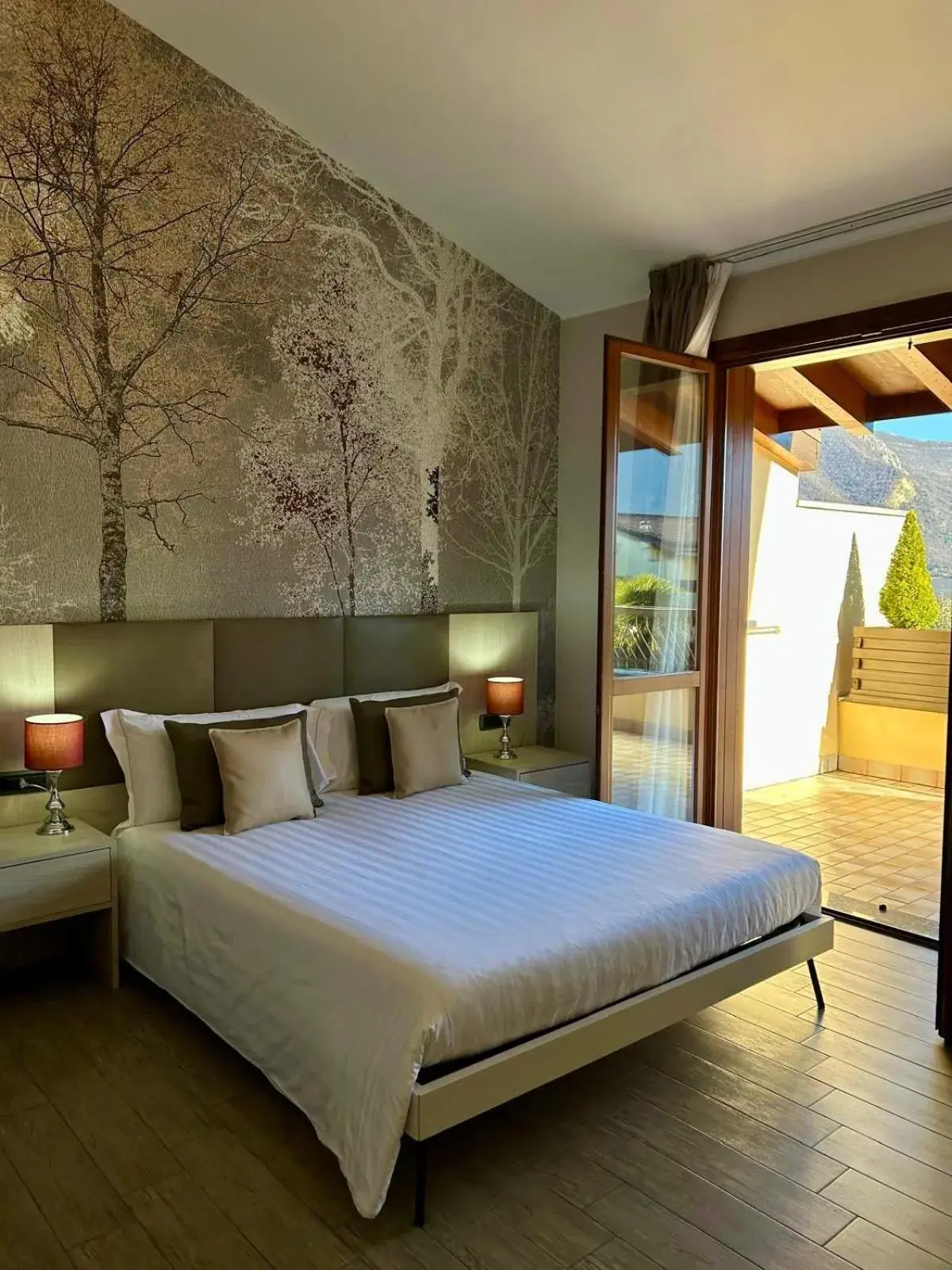 Double Room with Lake View in Ulivi Hotel & Residence Double Room with Lake View in Ulivi Hotel & Residence