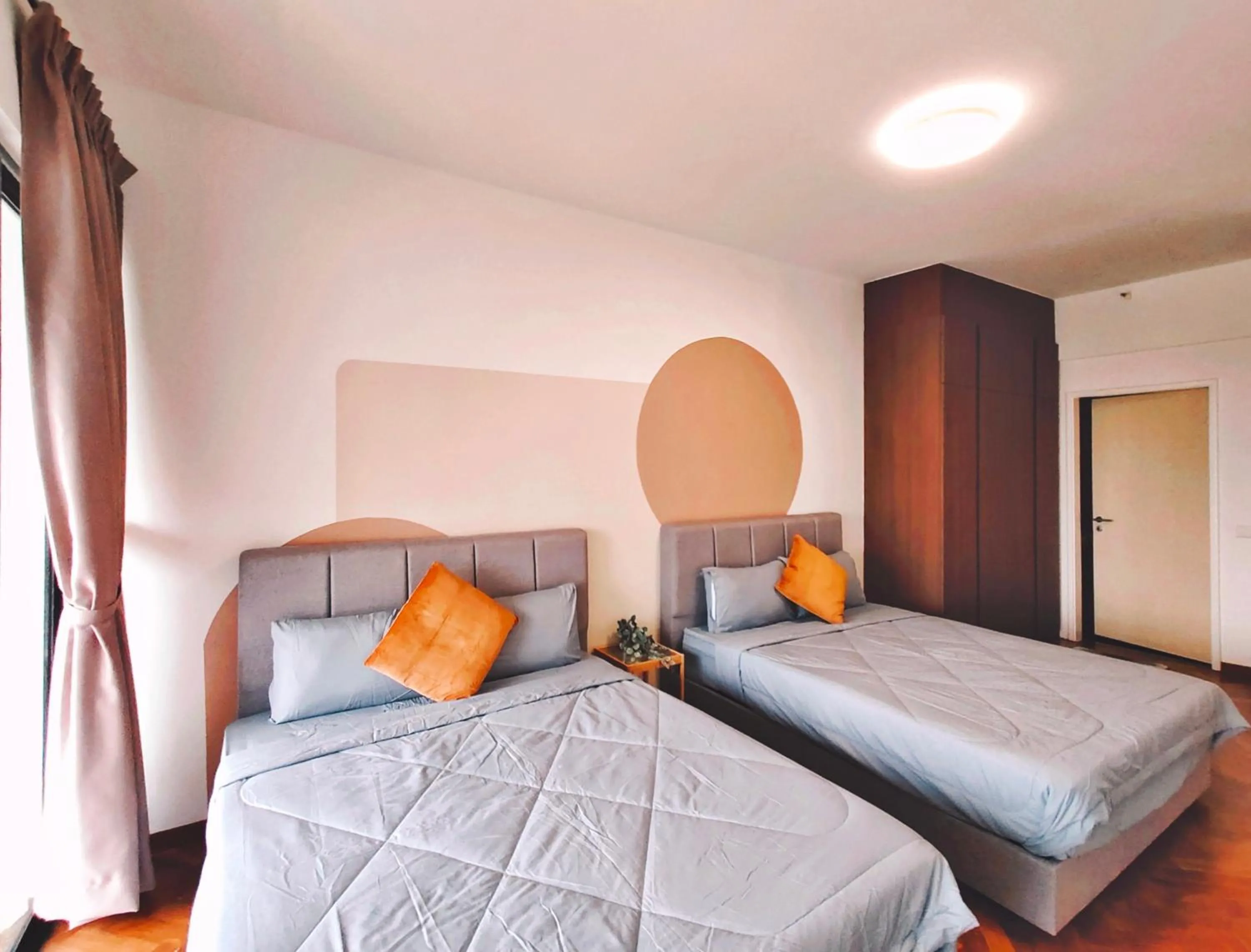 Bed in THE LANDMARK BY KATANA New 3BR Grand Seaview Homestay at Gurney 无敌海景三房套房