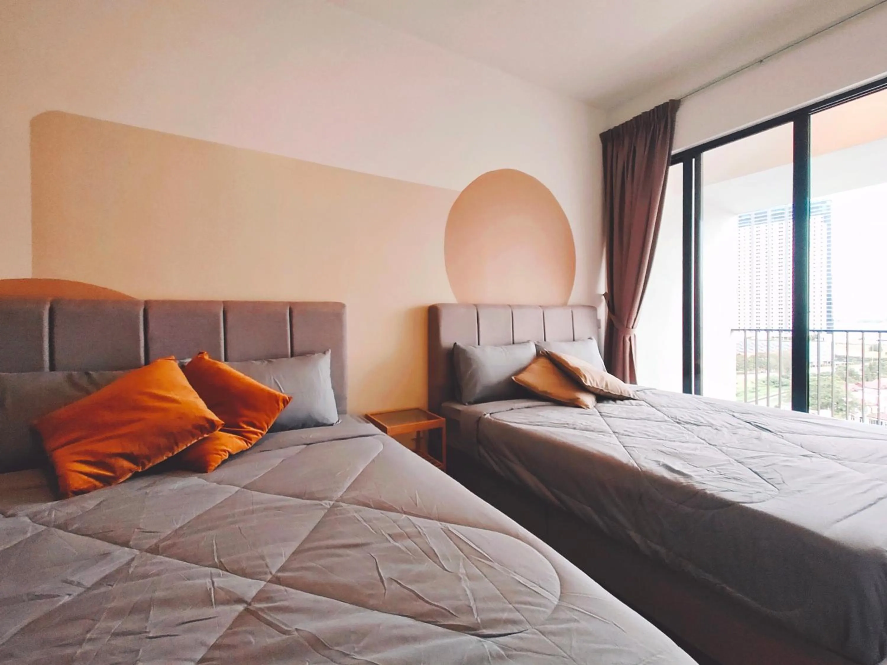 Bed in THE LANDMARK BY KATANA New 3BR Grand Seaview Homestay at Gurney 无敌海景三房套房