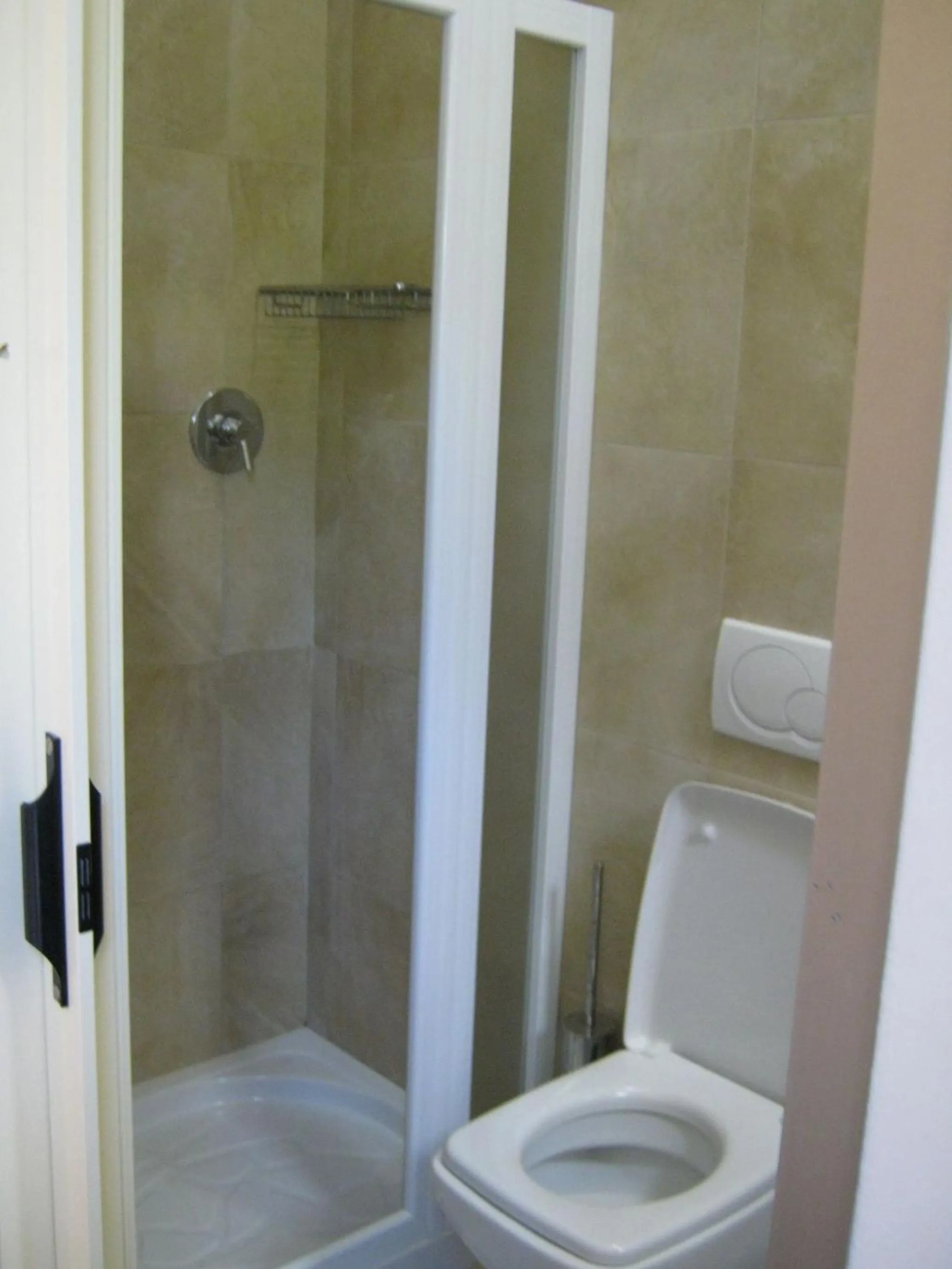 Bathroom in Hotel Parigi