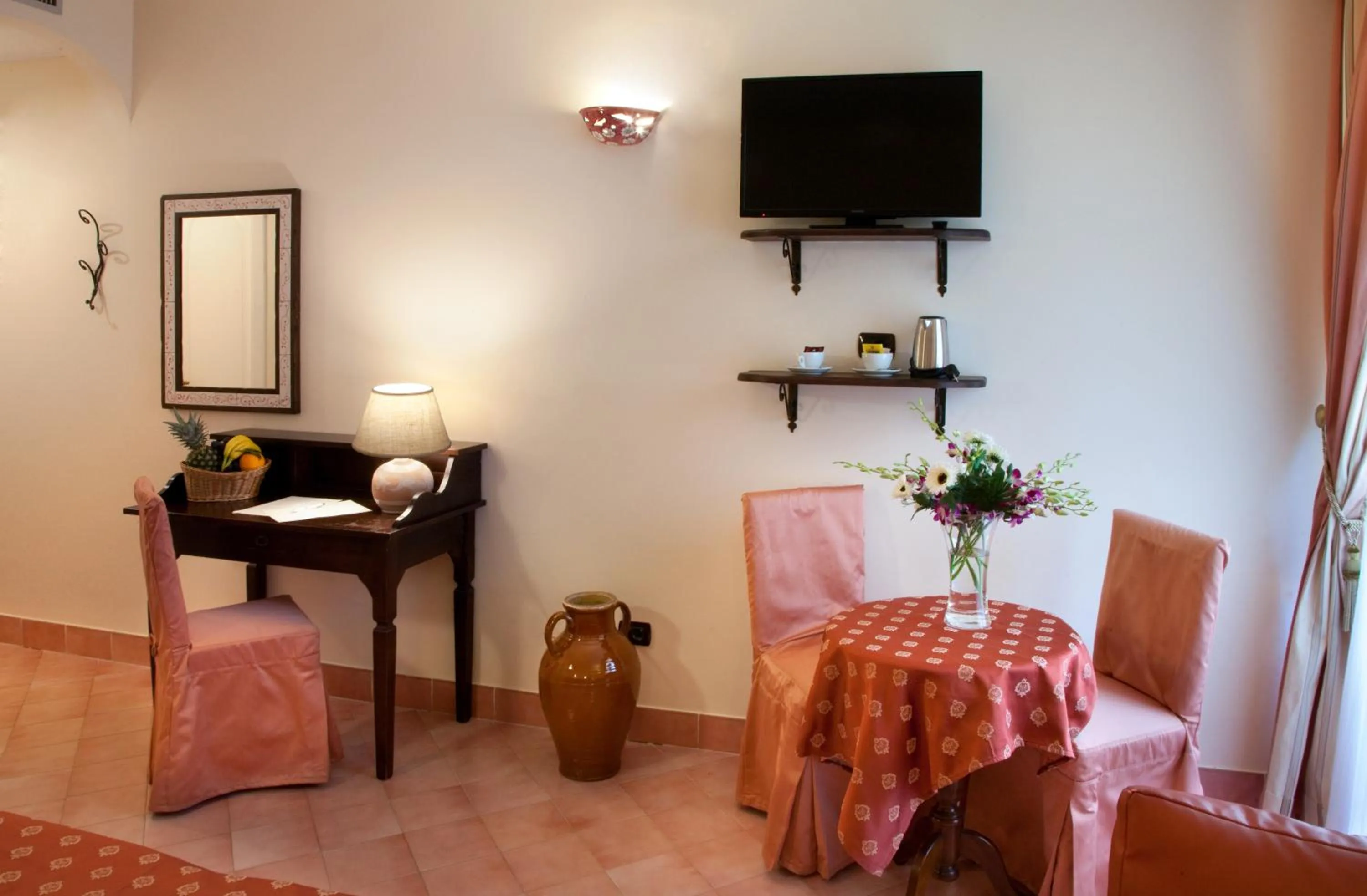 Bedroom in Hotel L'Antico Convitto