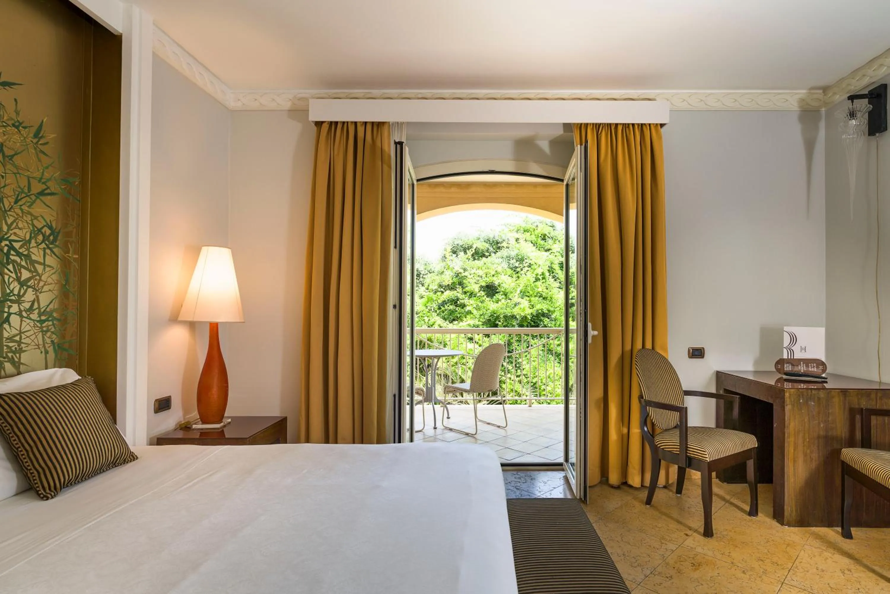 View (from property/room), Bed in Romano Palace Luxury Hotel