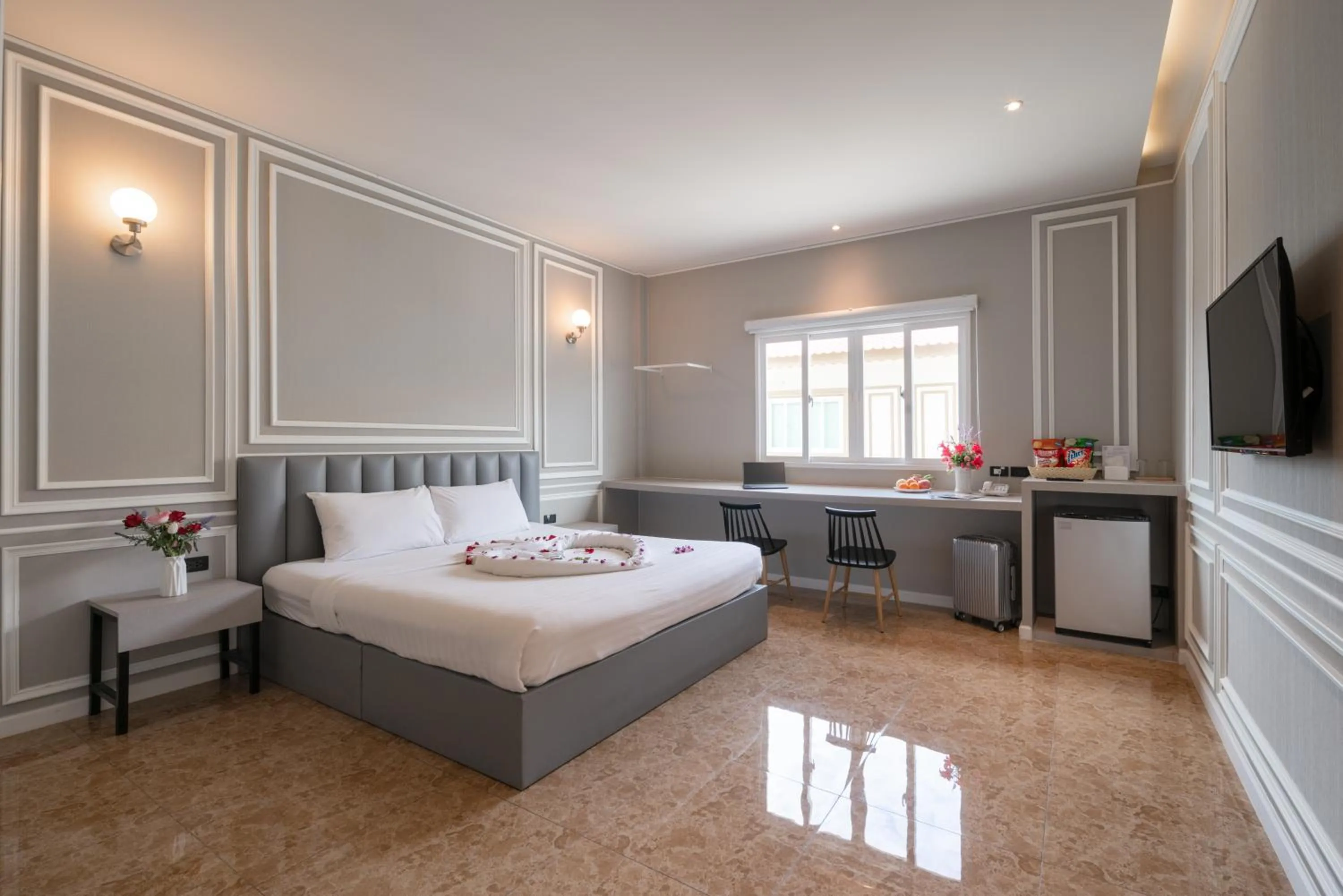 Photo of the whole room, Bed in Grandbangsaray