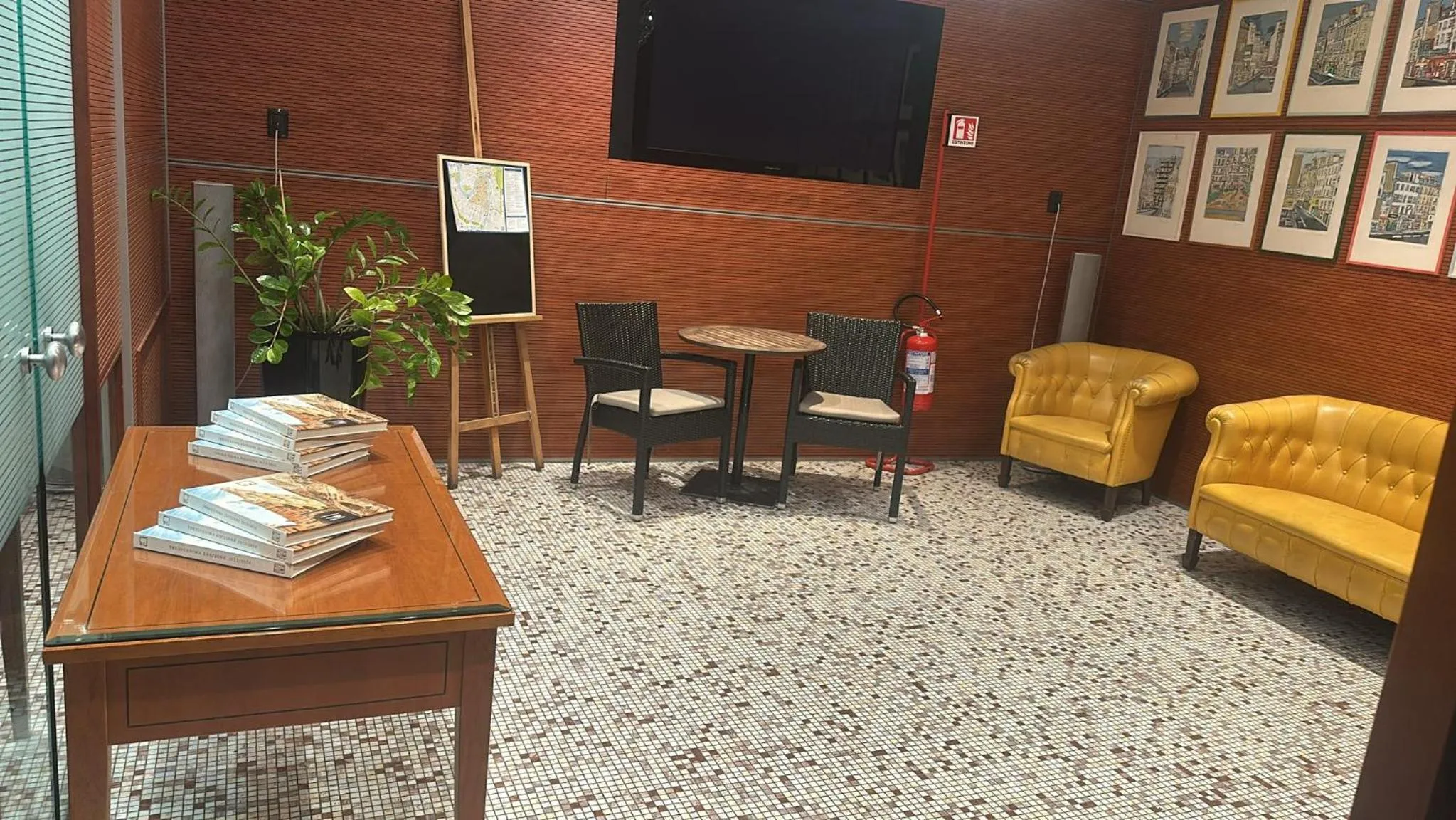 Business facilities in Hotel Firenze