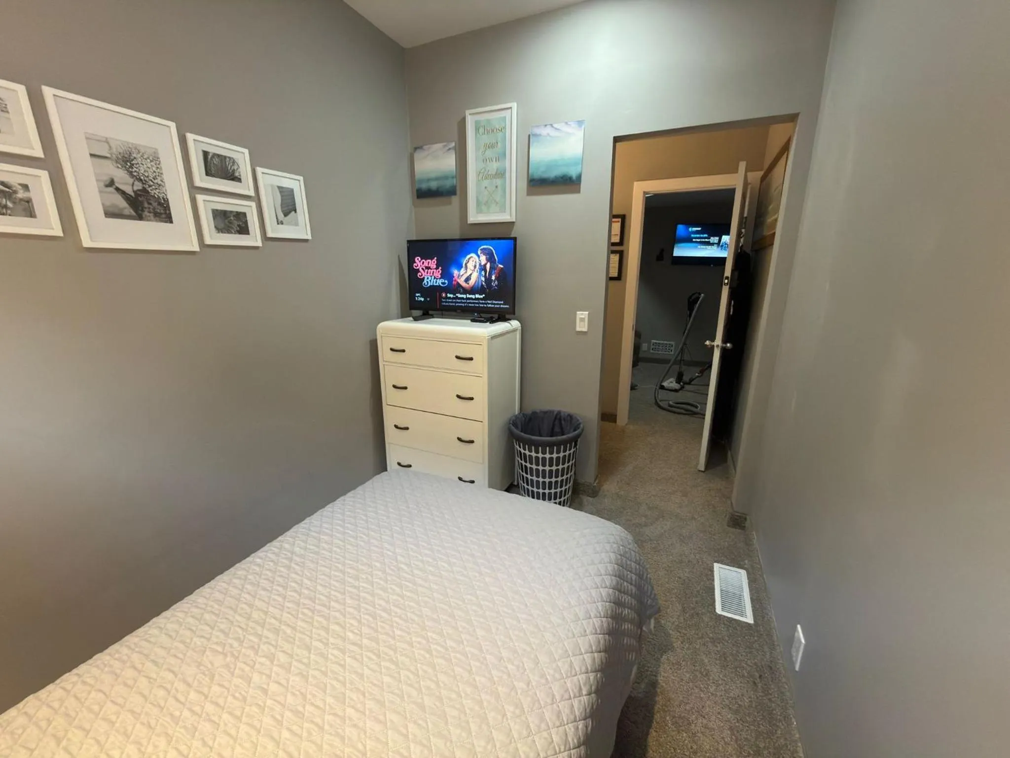 TV and multimedia, Bed in Stay549