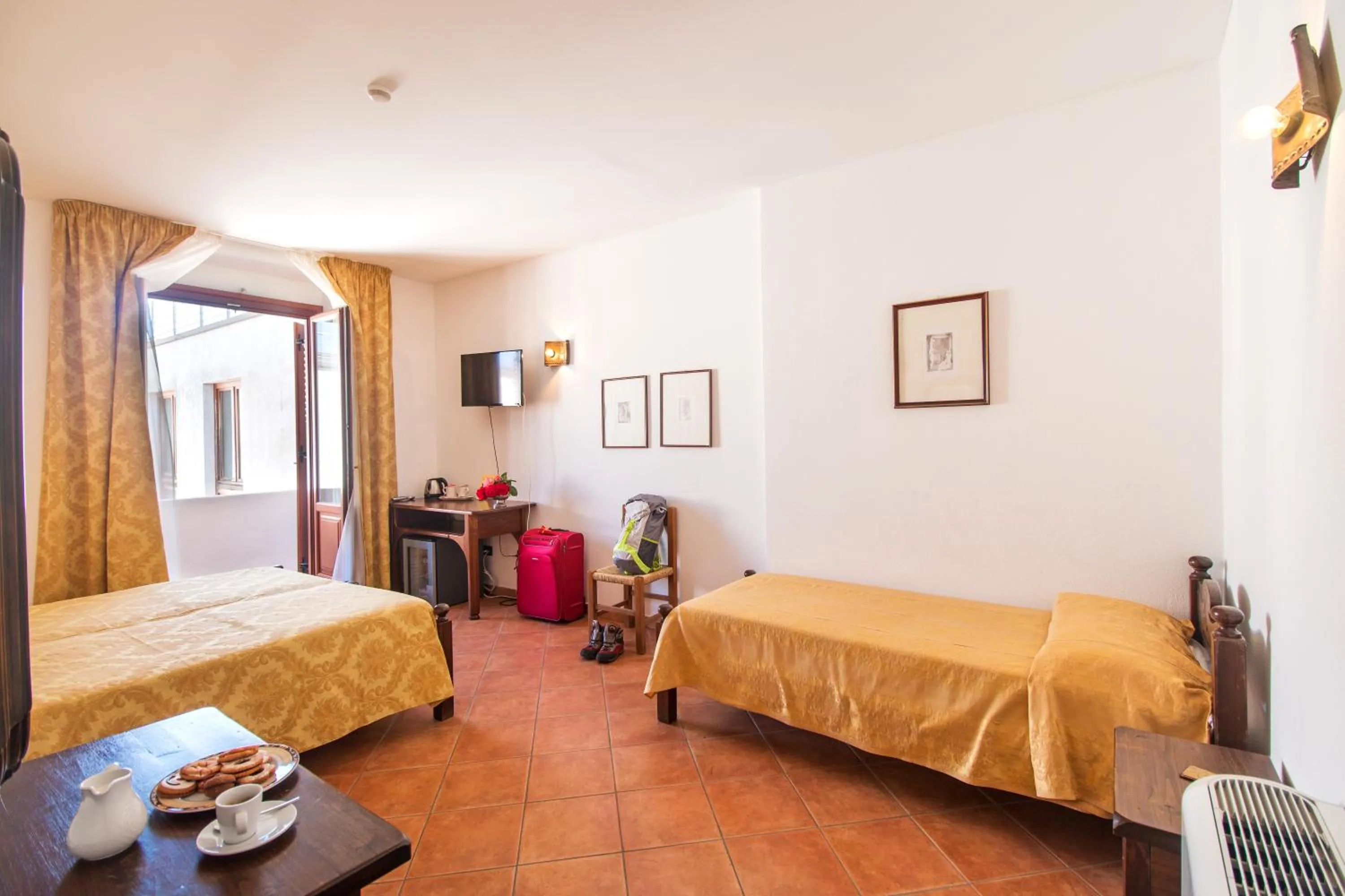 Bedroom, Bed in Hotel Il Querceto