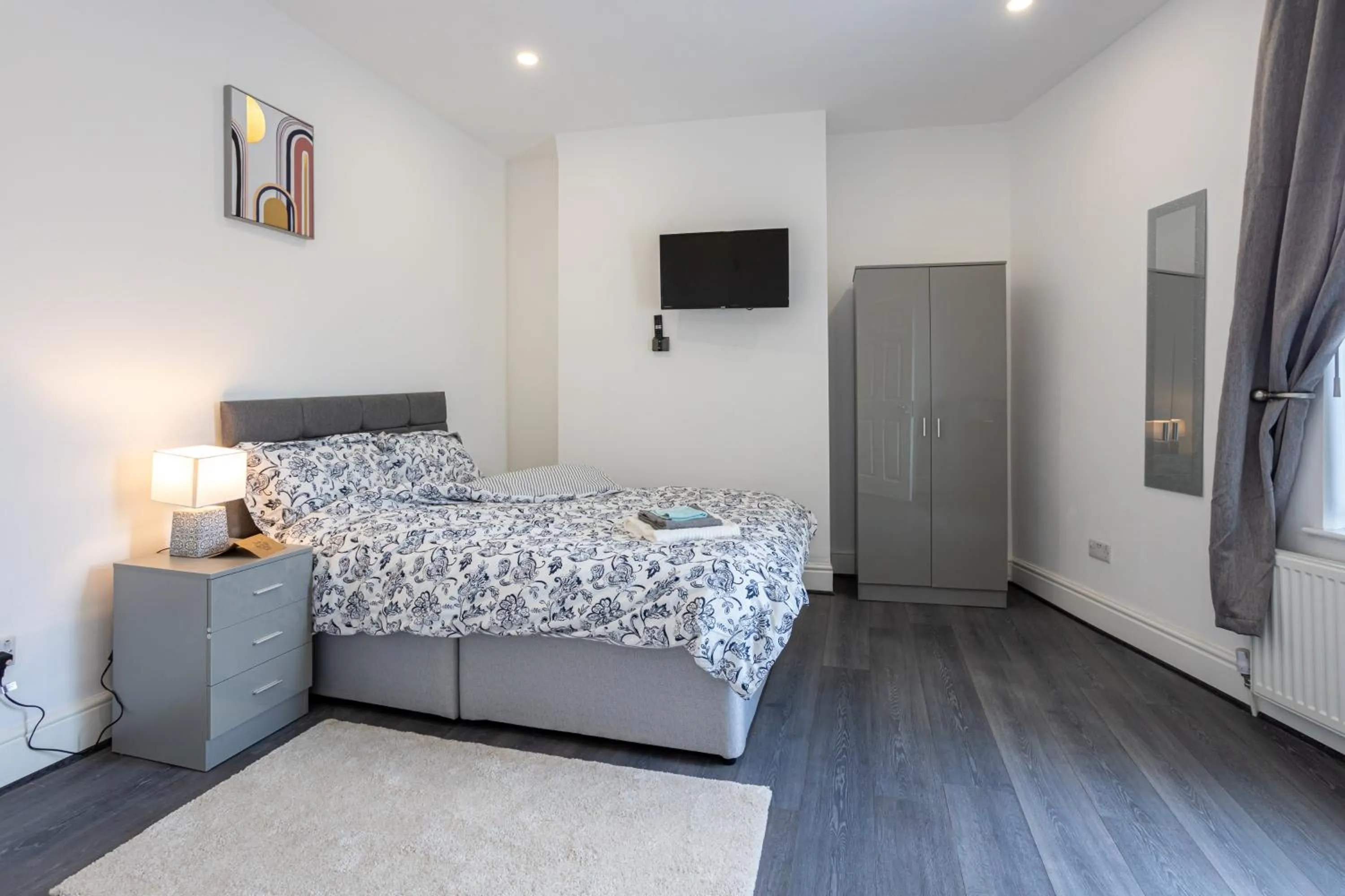 Bedroom, Bed in TCO Luxury House