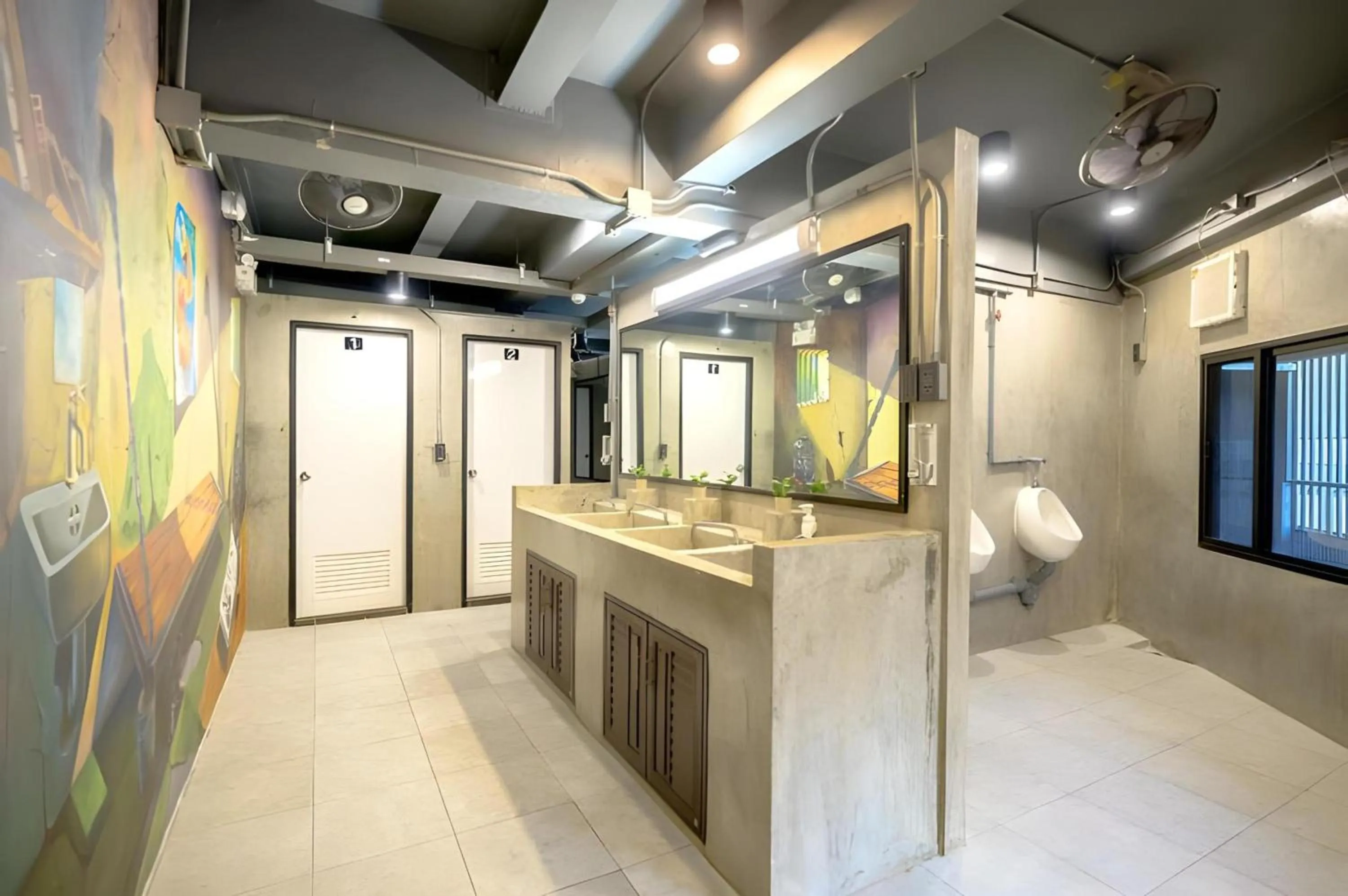 Kitchen or kitchenette in Episode 11 Hostel Sukhumvit