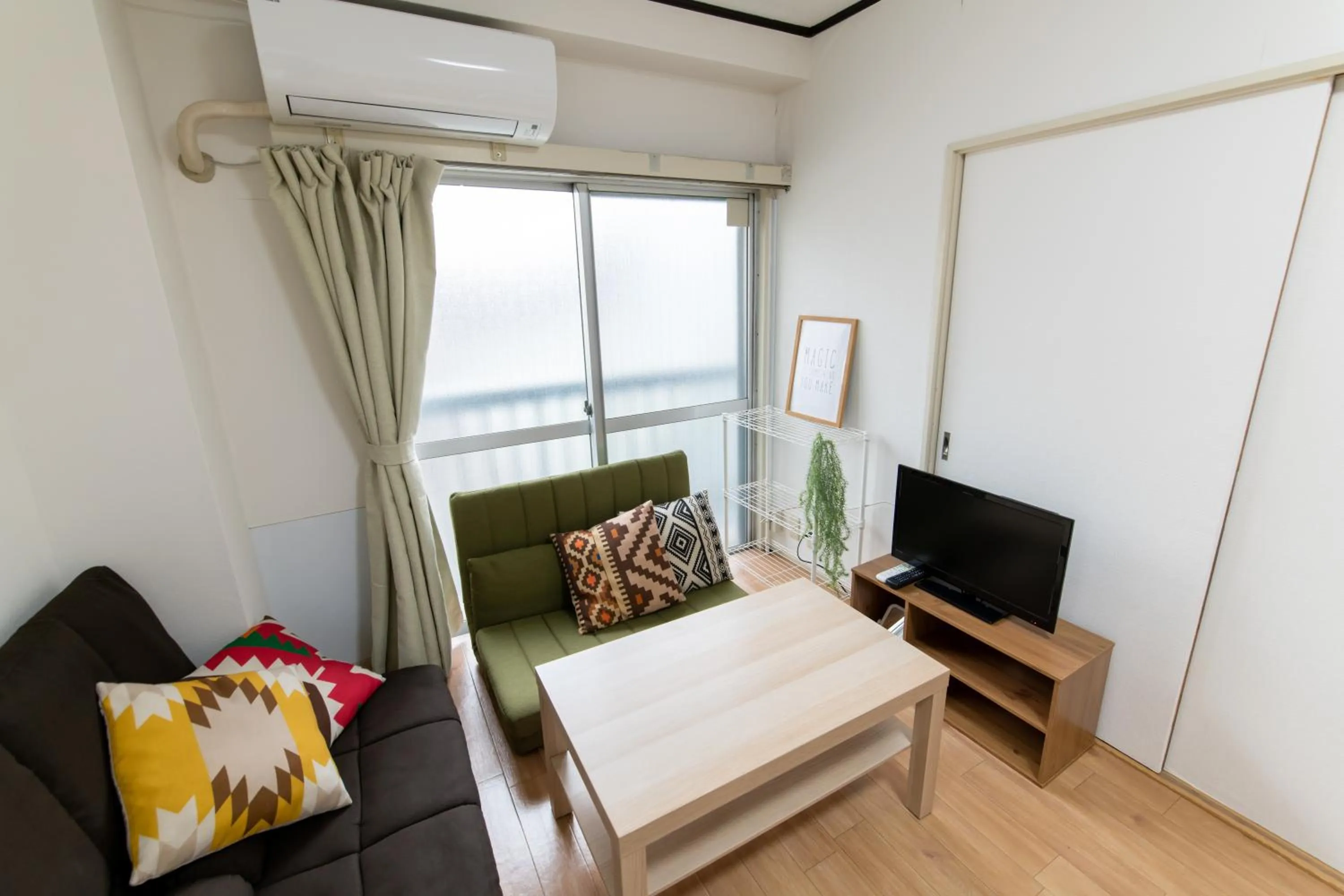 LUANAHOTEL IN WASEDA