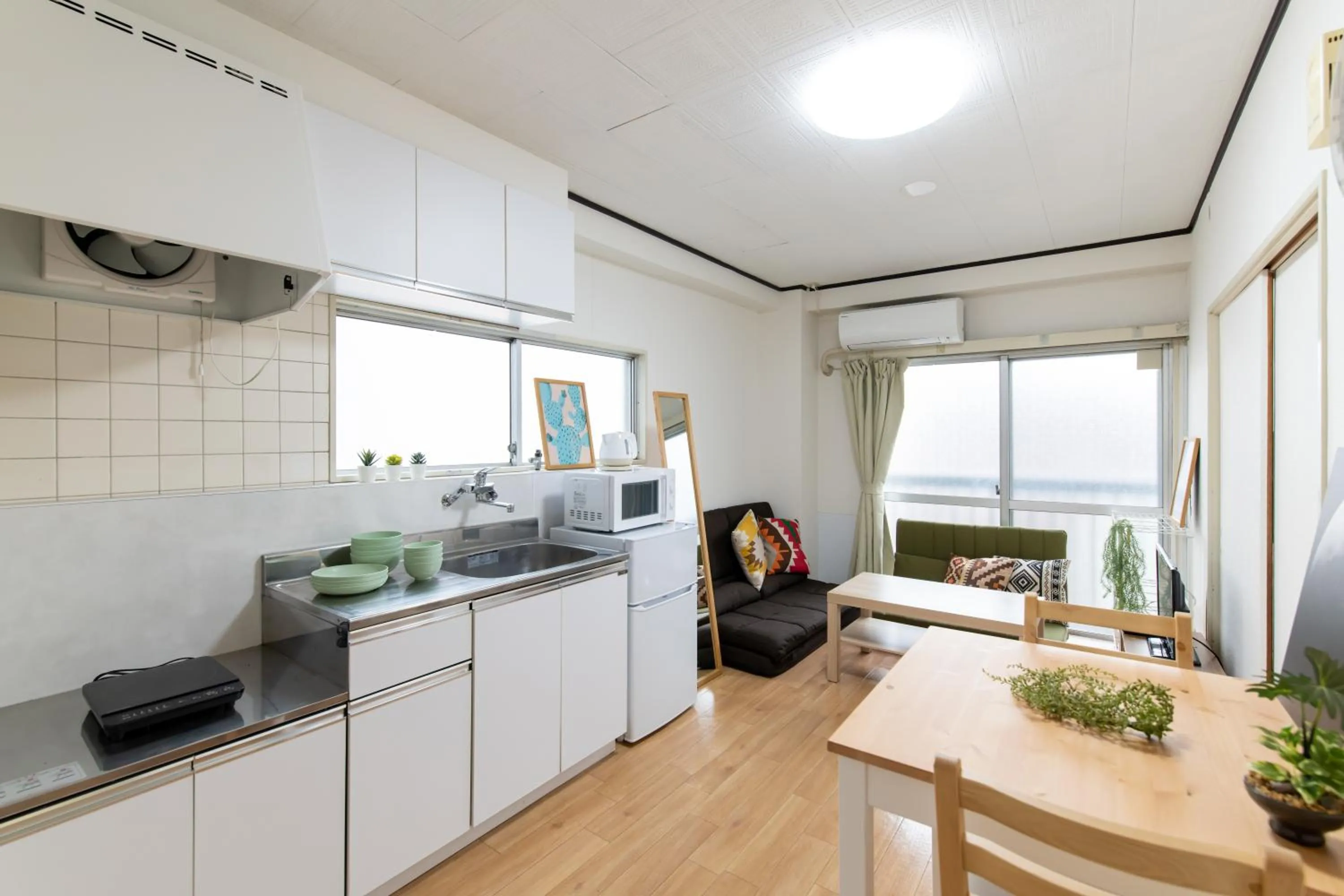 LUANAHOTEL IN WASEDA