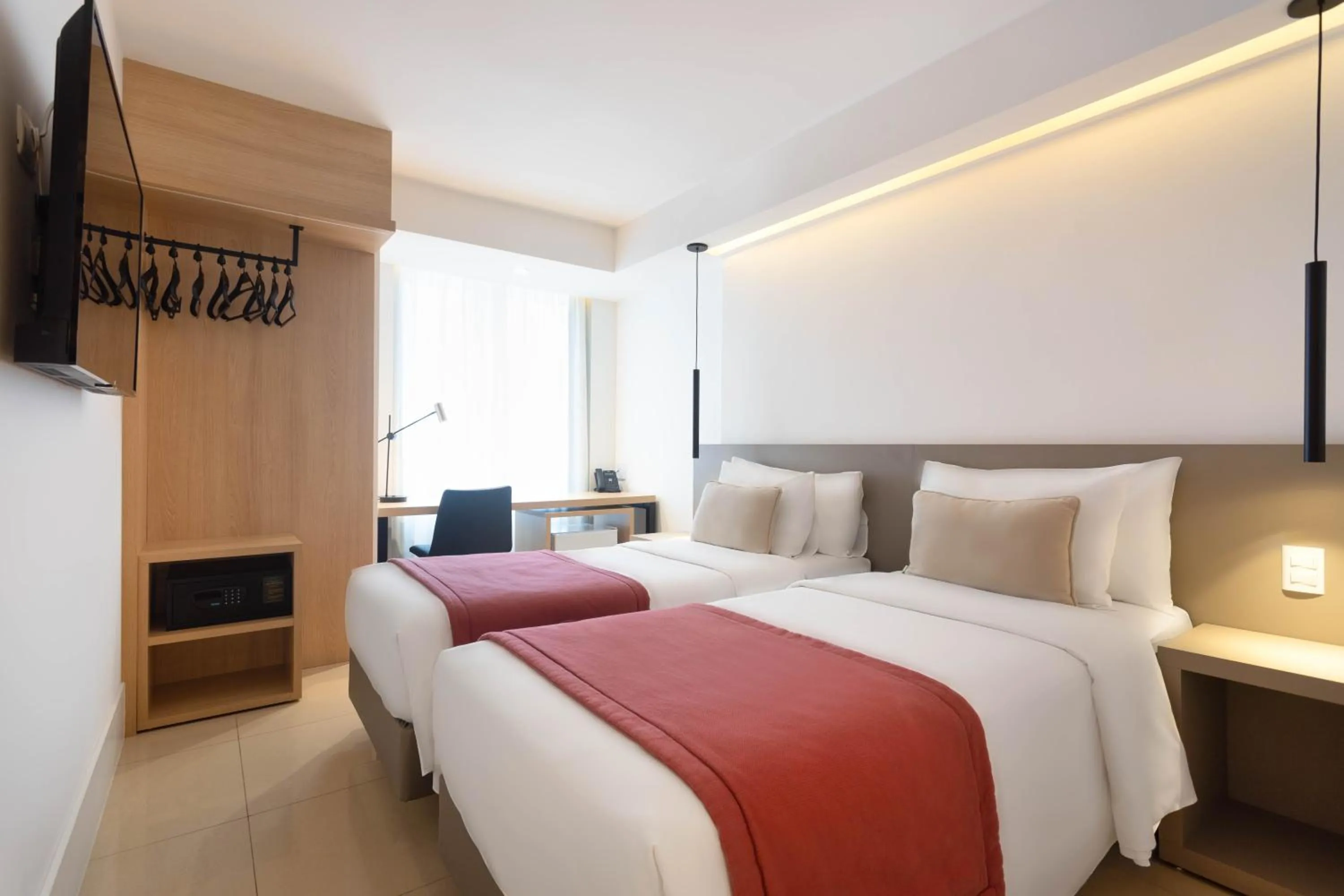 Bedroom, Bed in Ramada by Wyndham Brasilia Alvorada