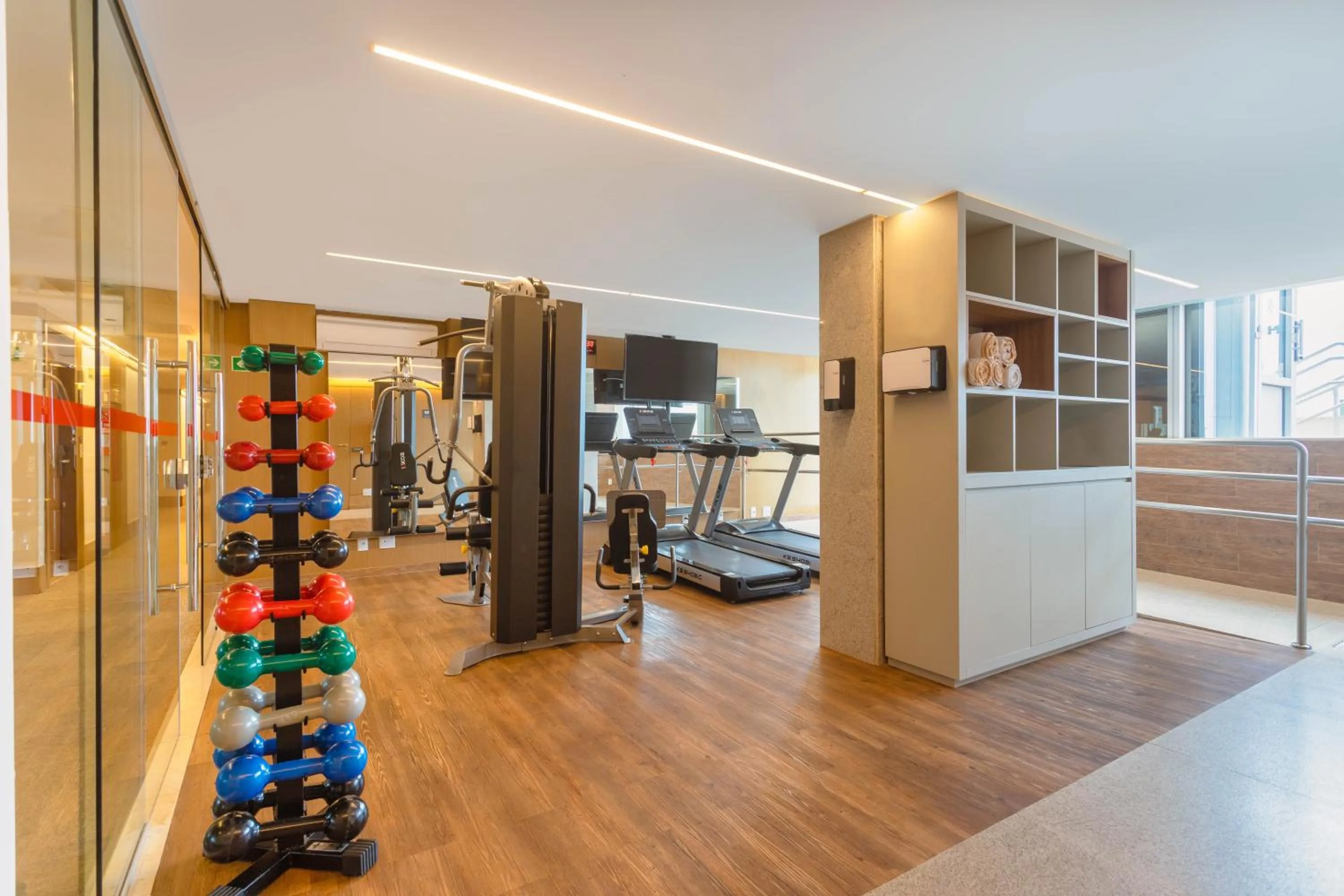 Fitness centre/facilities in Ramada by Wyndham Brasilia Alvorada