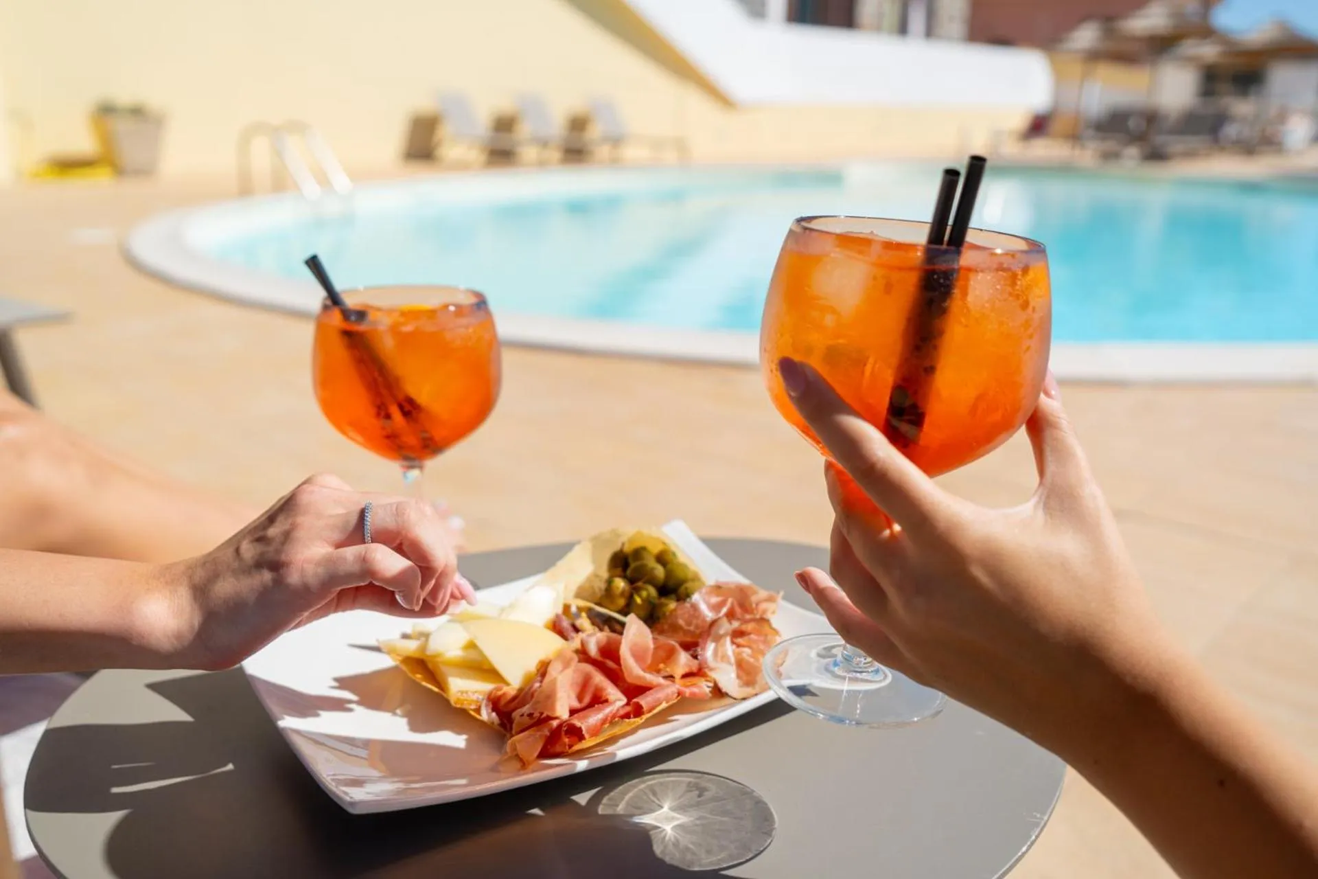 Food and drinks in Felix Hotels - Hotel La Baja