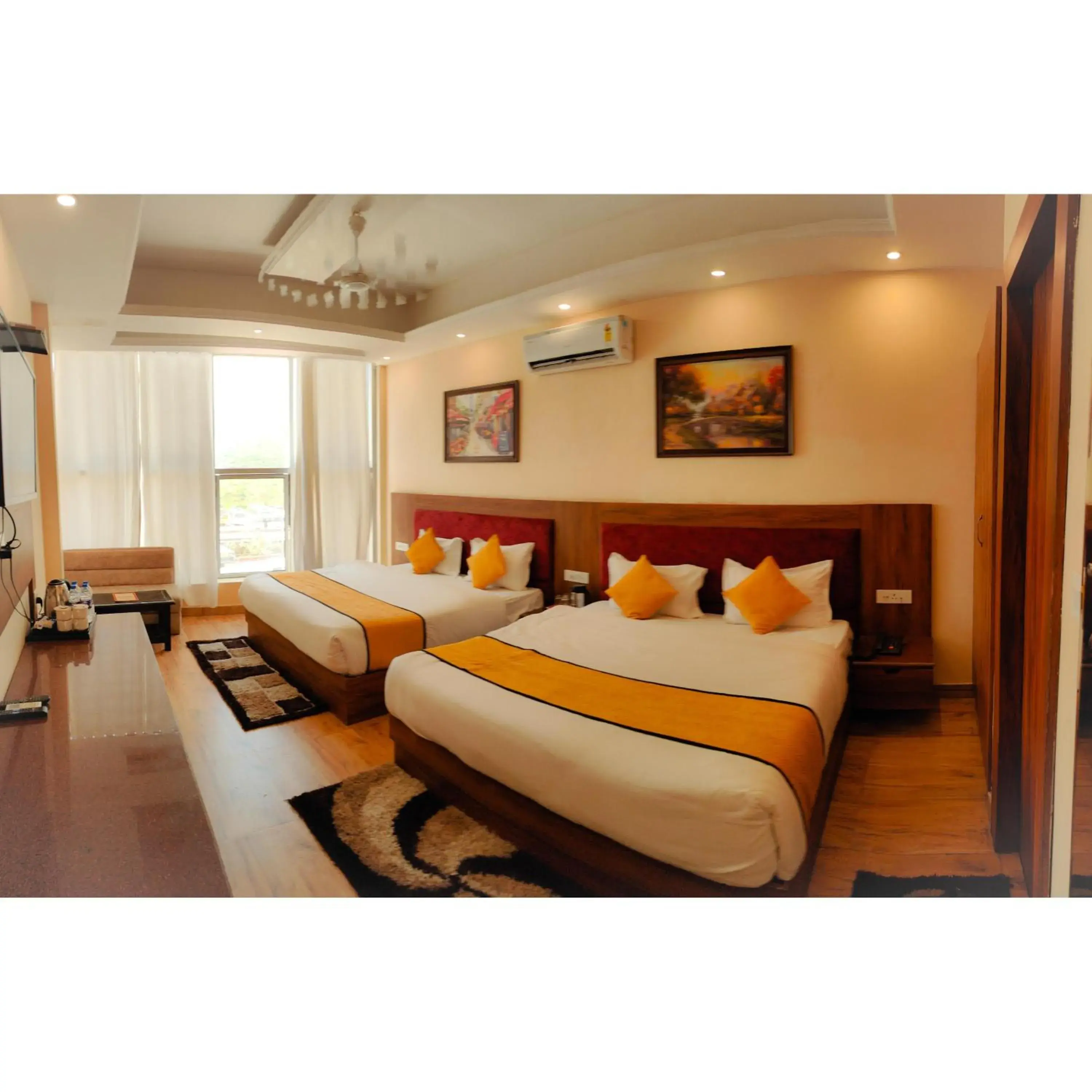 Family Room in The Royal Bhumesh Family Room in The Royal Bhumesh