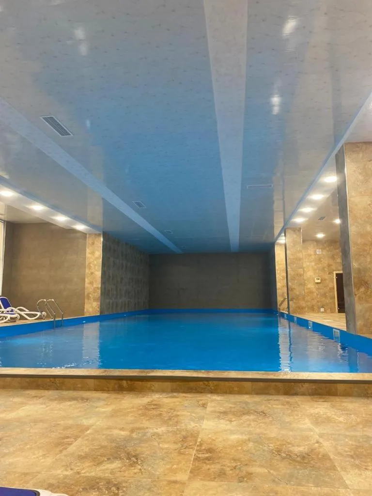 Swimming pool in Uparthotel